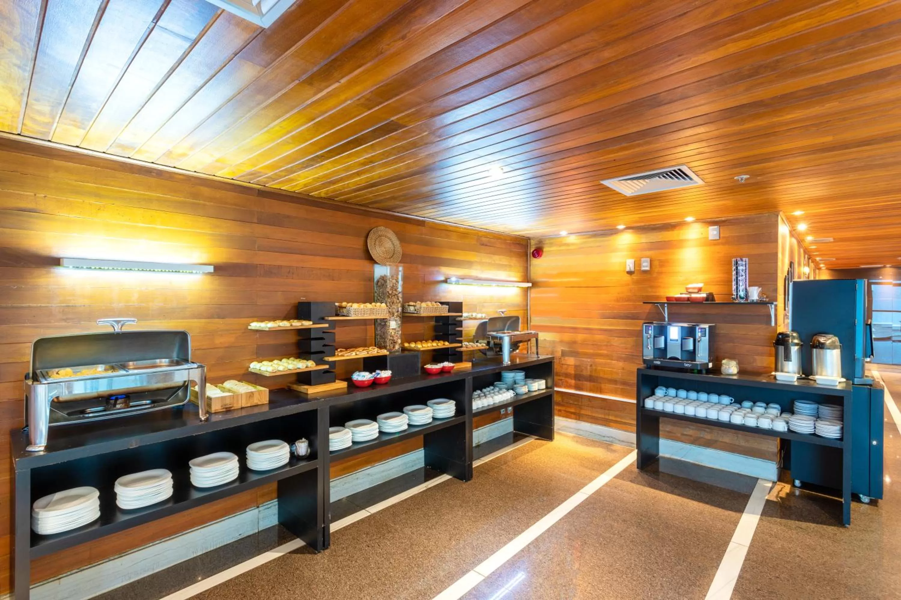 Restaurant/places to eat in Cassino Tower Savassi - Próximo a FIEMG