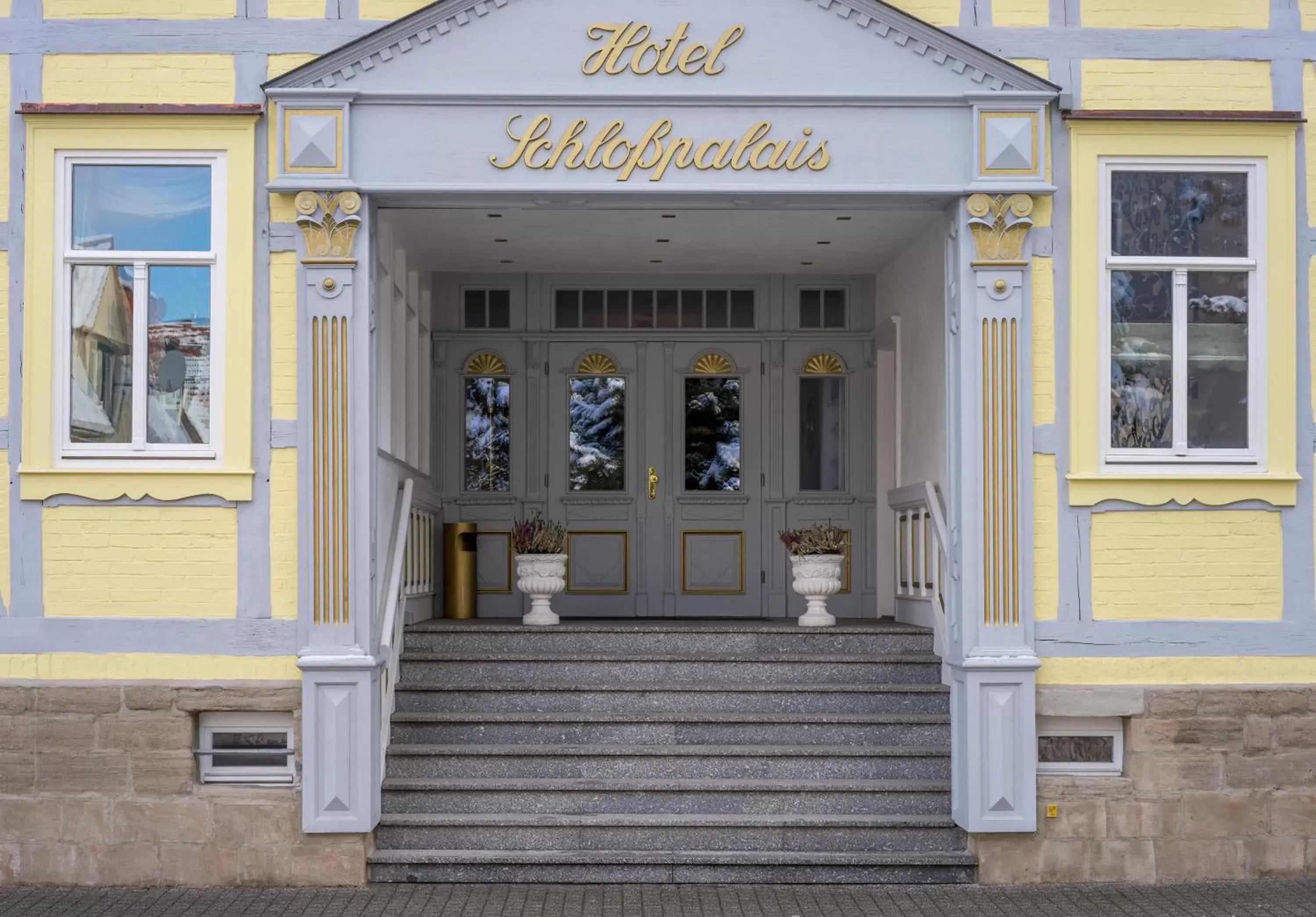 Facade/entrance in Boutiquehotel Schloßpalais