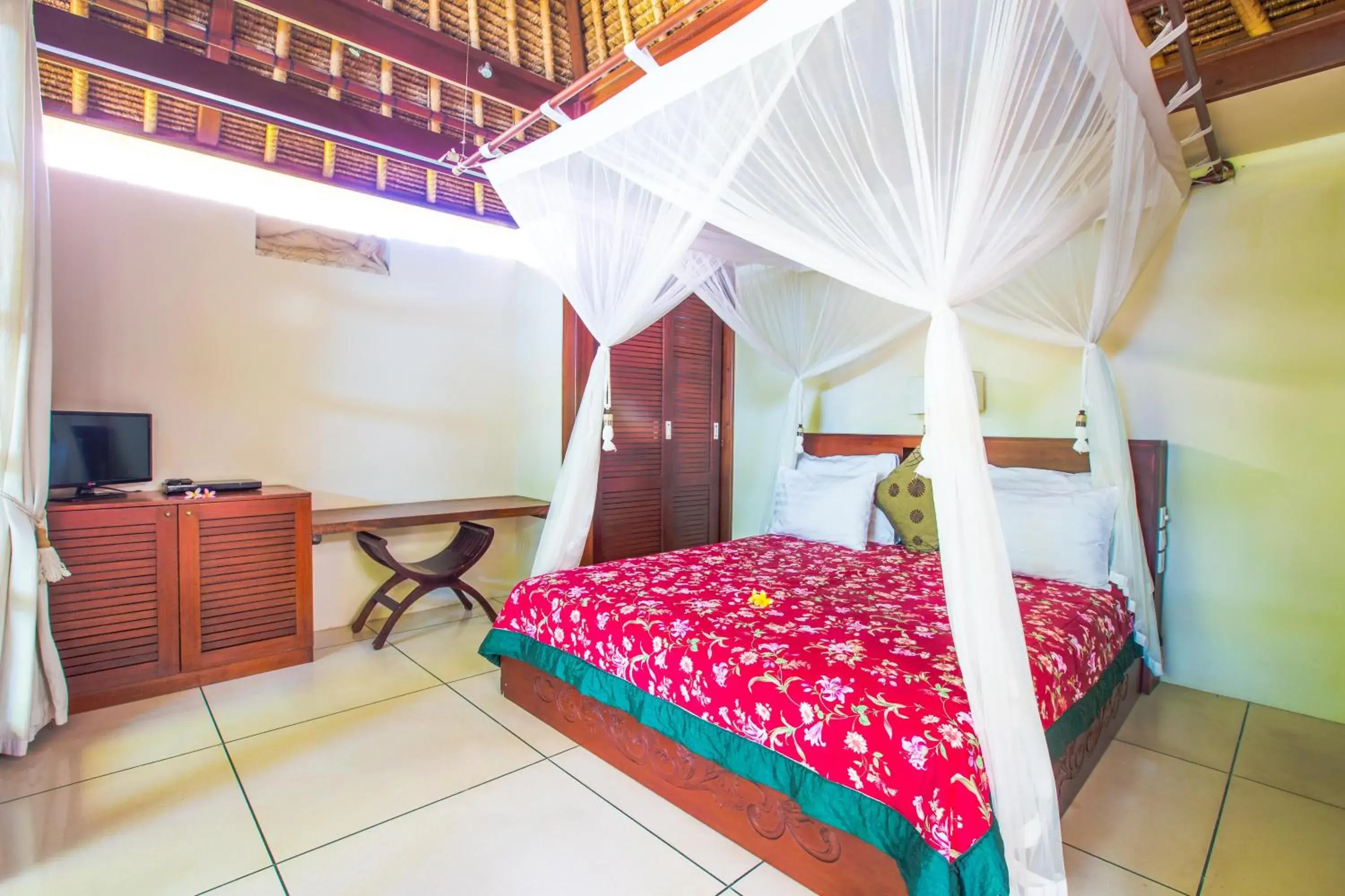 Bed in Bali Harmony Villa