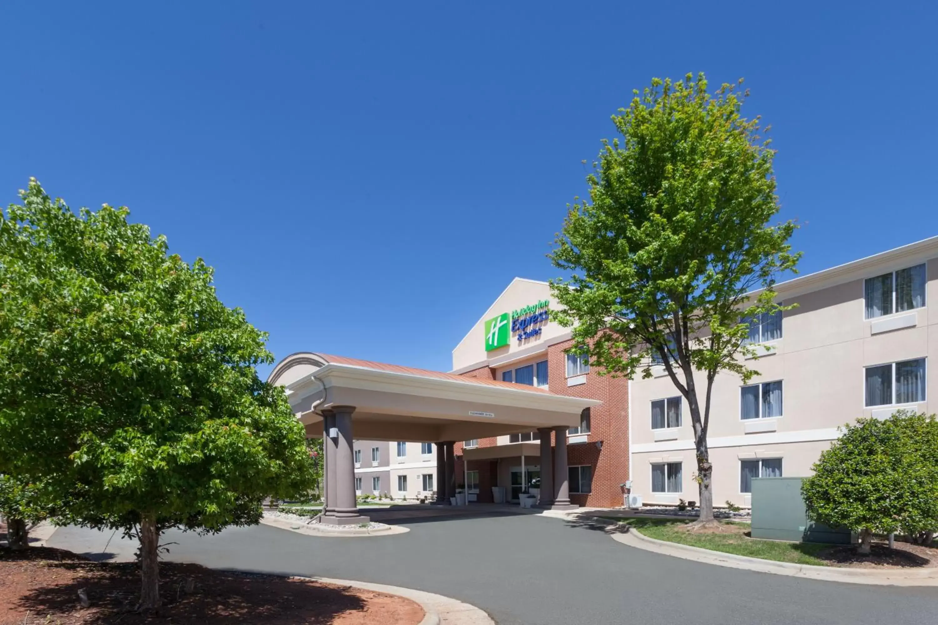 Property Building in Holiday Inn Express Hotel & Suites Mebane, an IHG Hotel