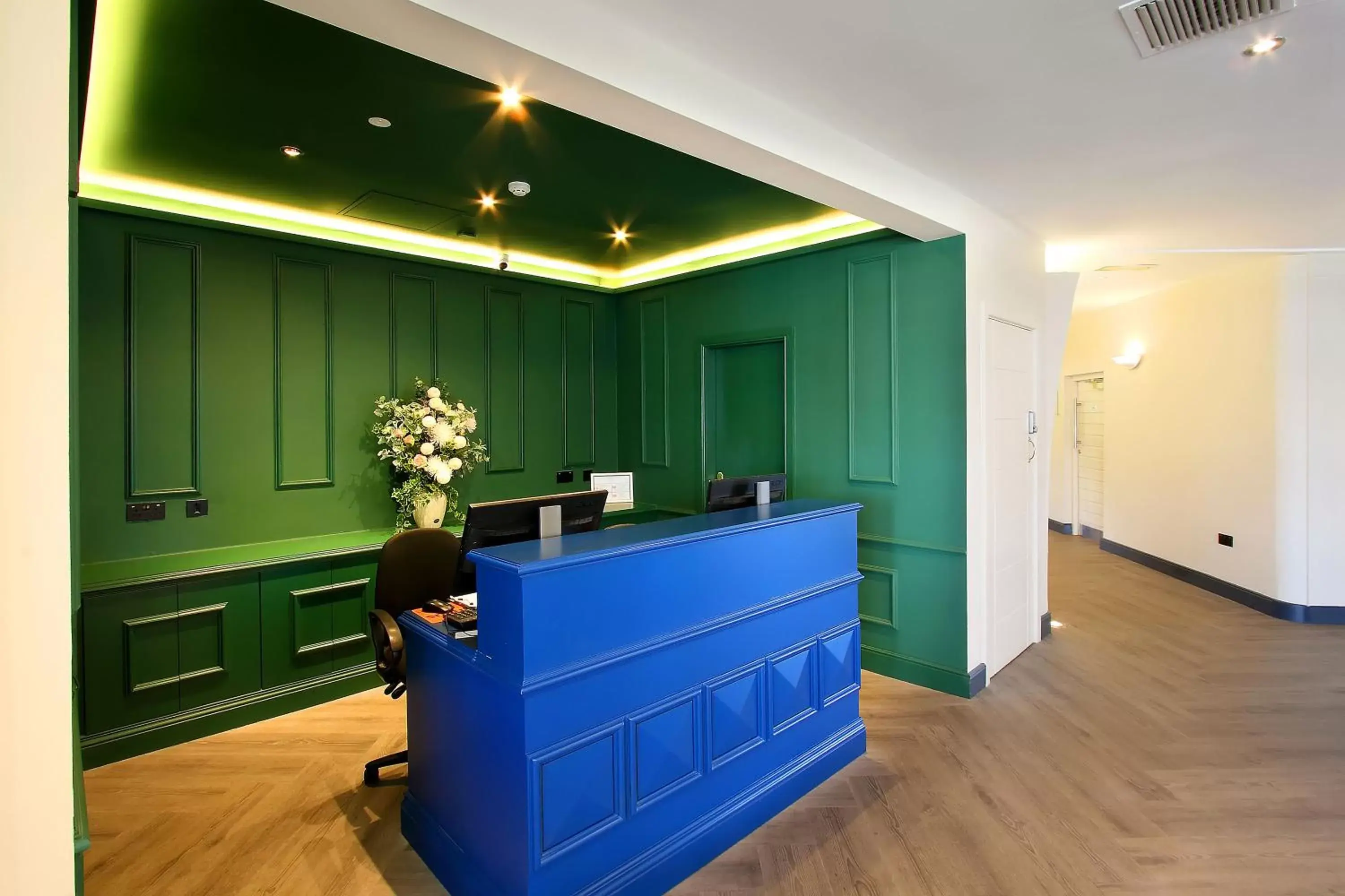 Property building in Waterford Marina Hotel Property building in Waterford Marina Hotel