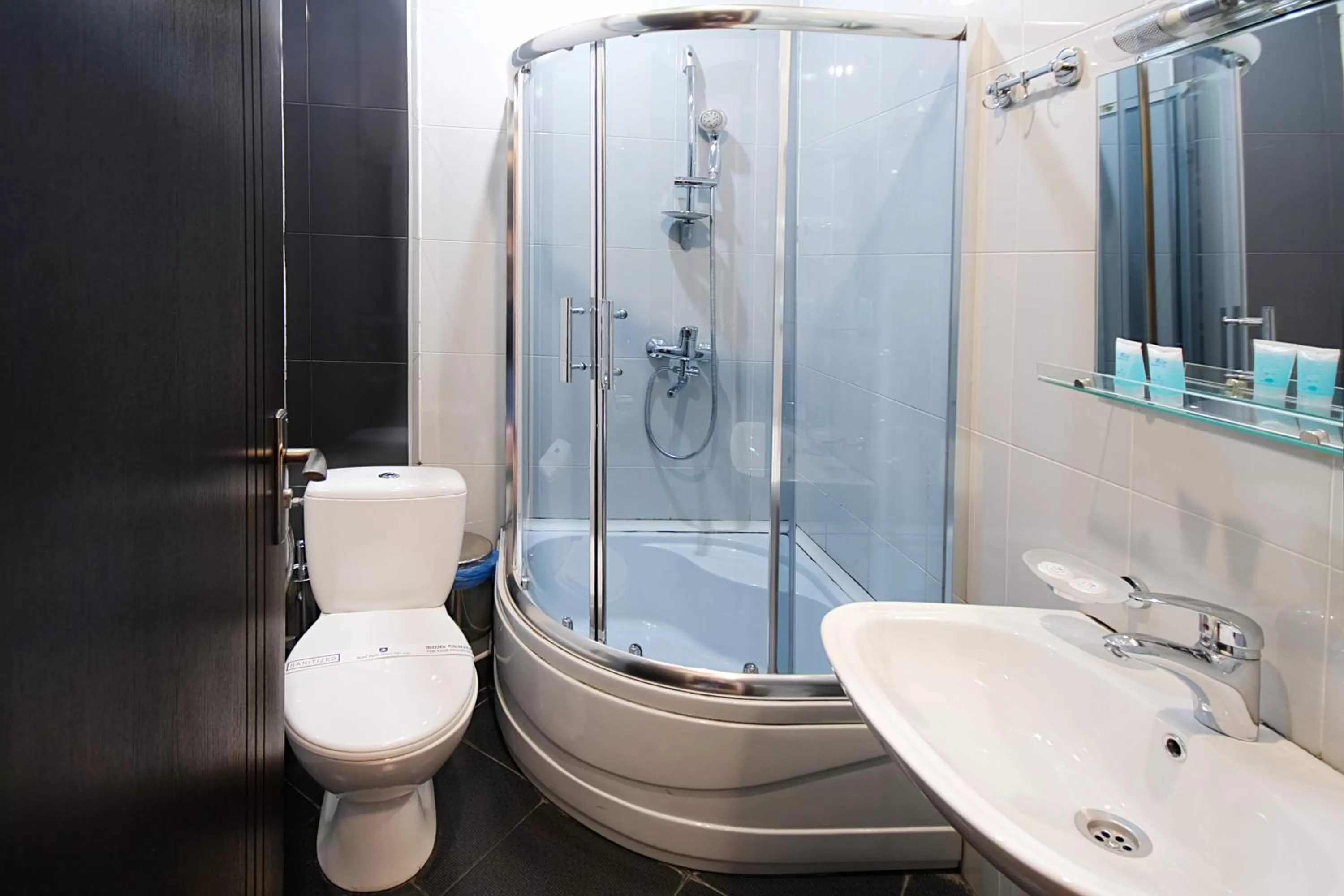 Bathroom in Light House Old City