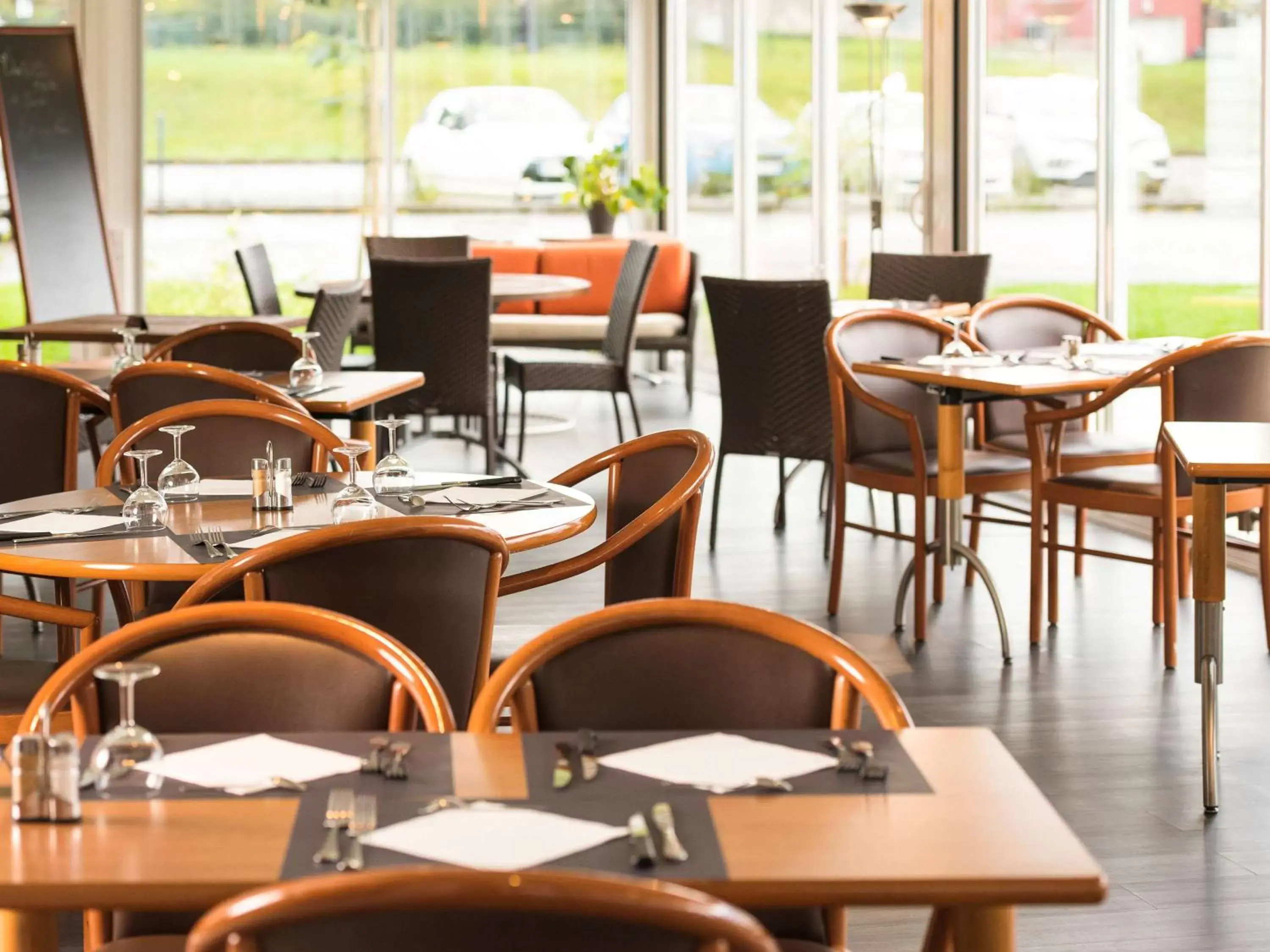 Restaurant/Places to Eat in ibis Longwy Mexy