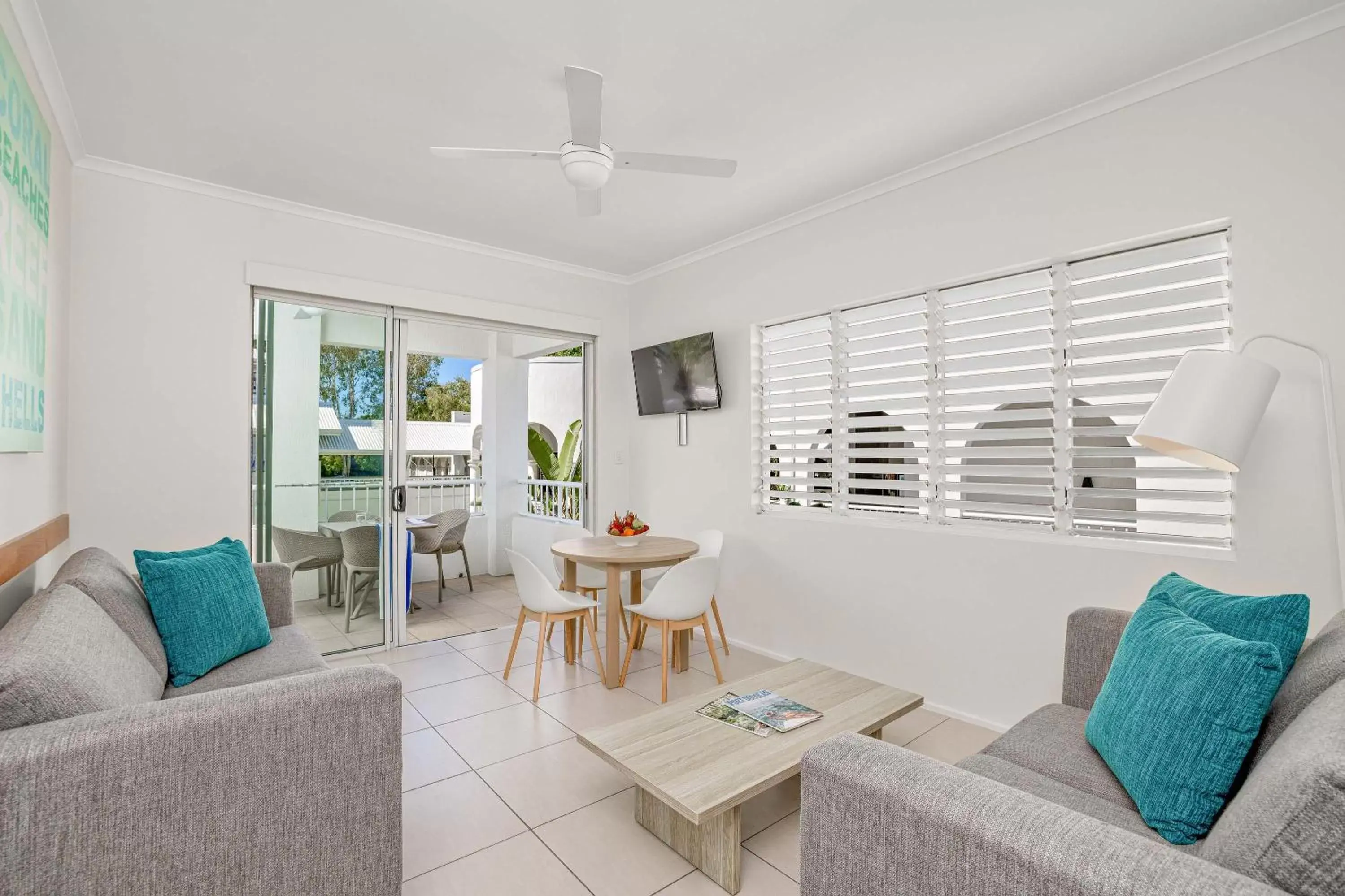 Living room, Seating Area in Mantra PortSea