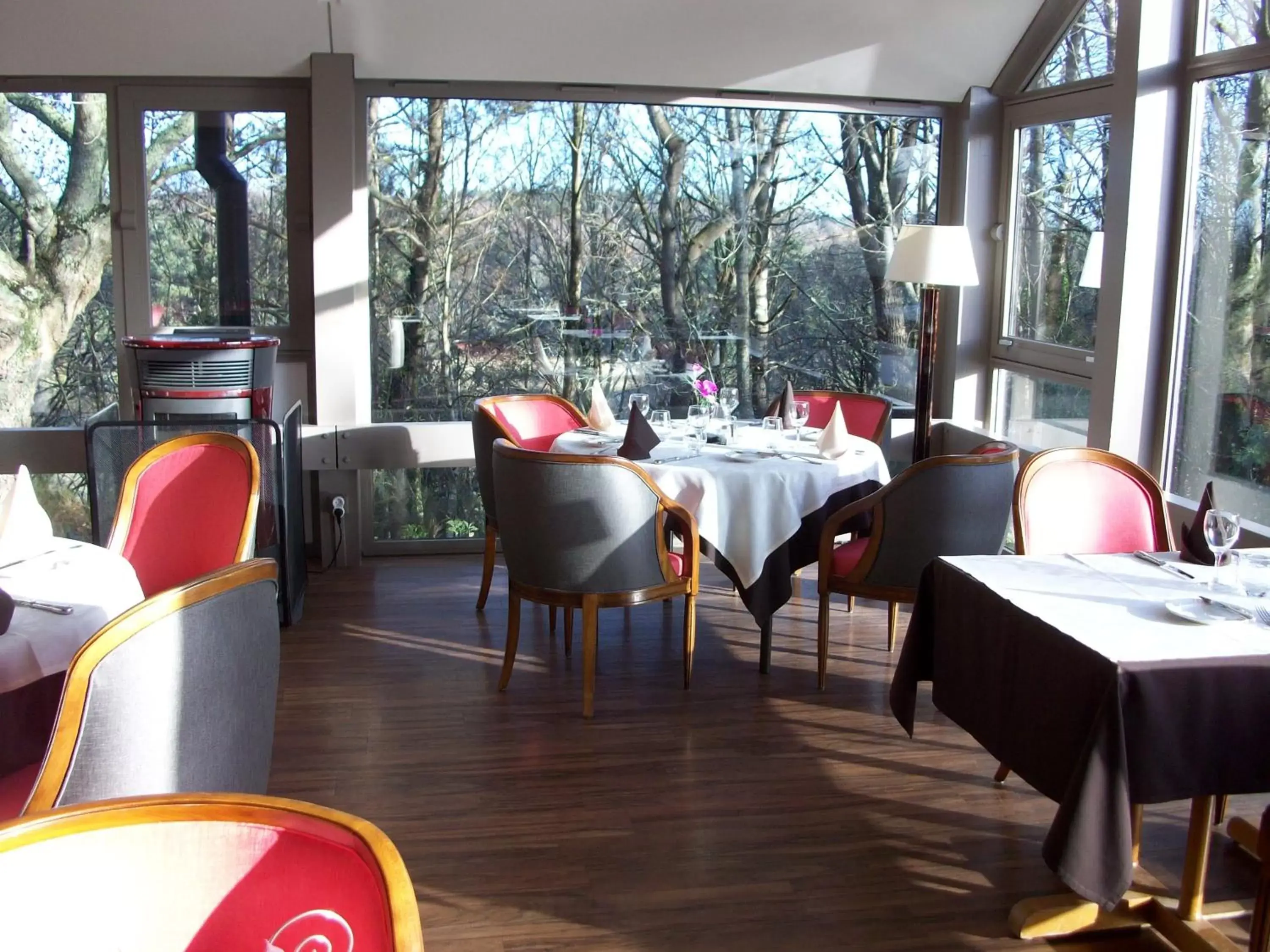 Restaurant/Places to Eat in Best Western Auray le Loch