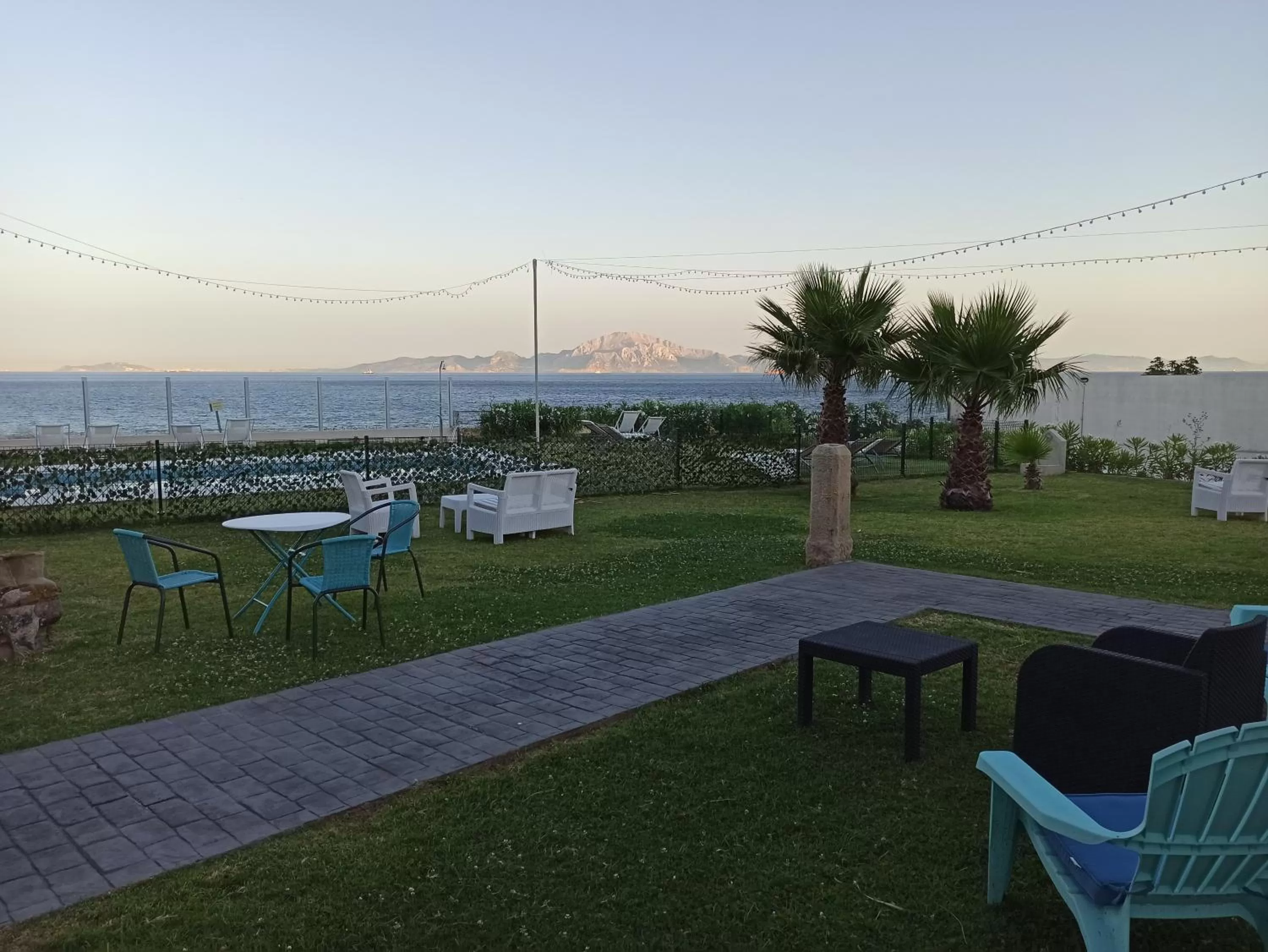 Punta Carnero Hostal singular