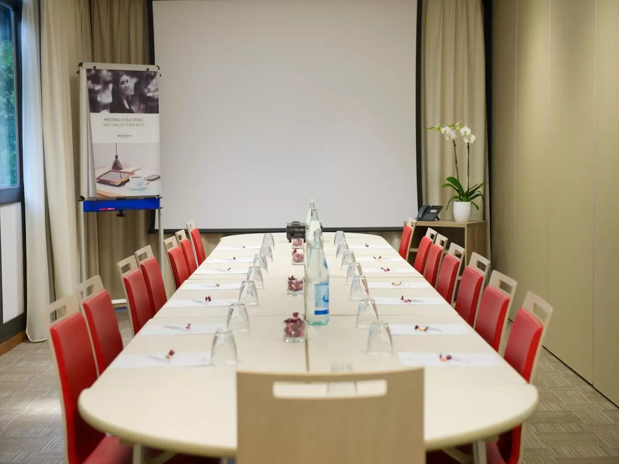 Business facilities in Mercure Bologna Centro