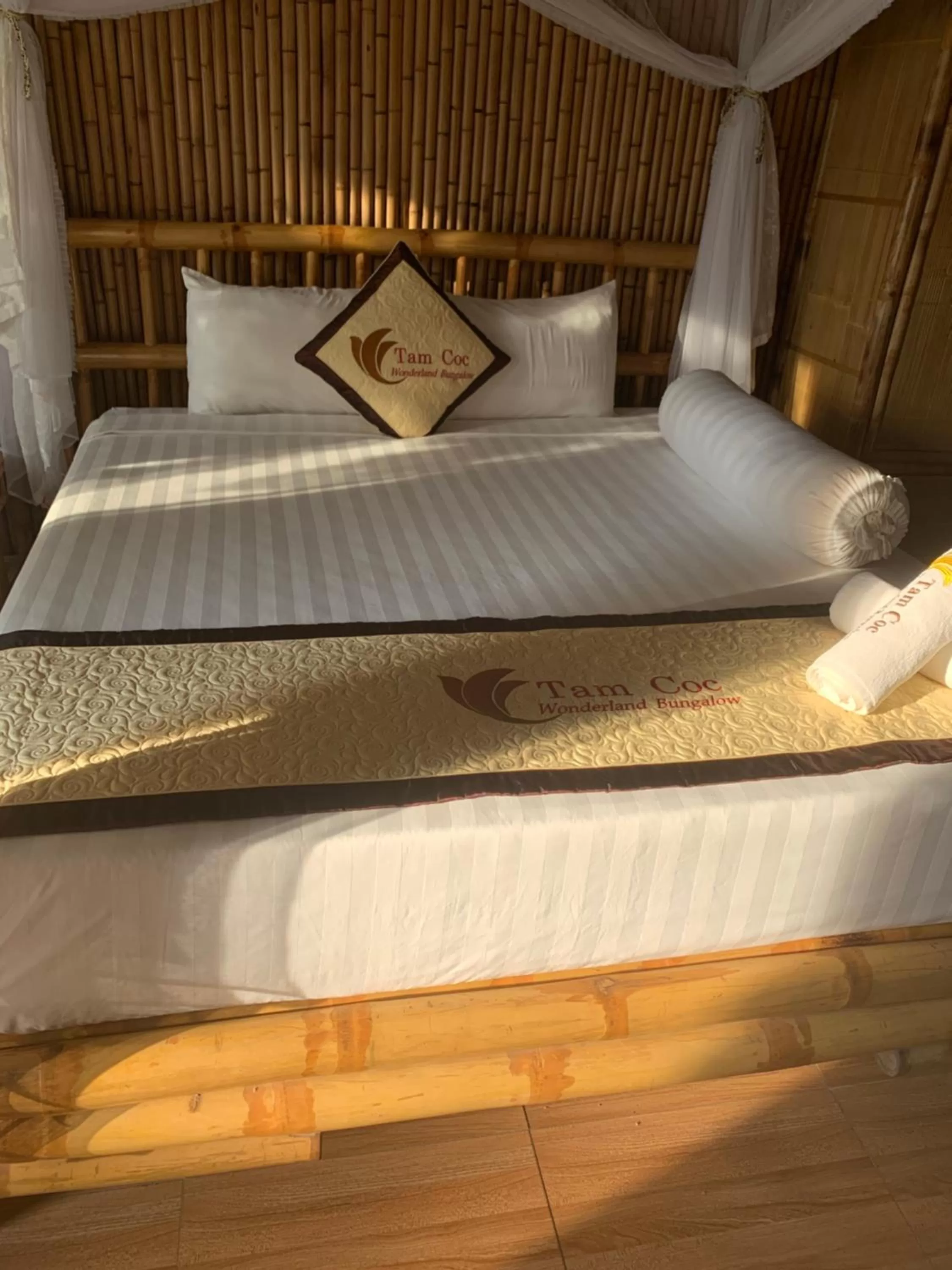 Bed in Tam Coc Wonderland Bungalow