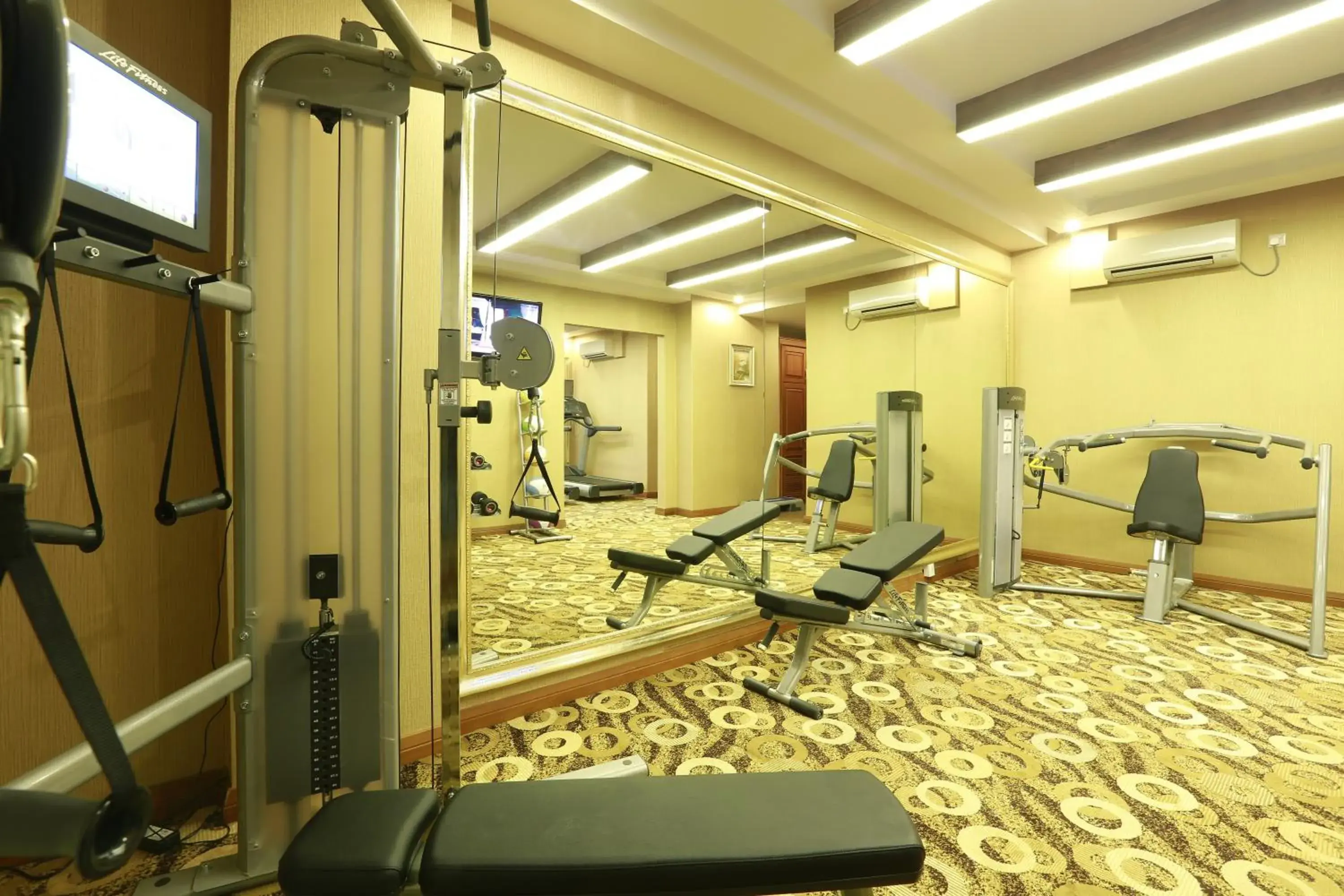 Fitness centre/facilities, Fitness Center/Facilities in Best Western Green Hill Hotel