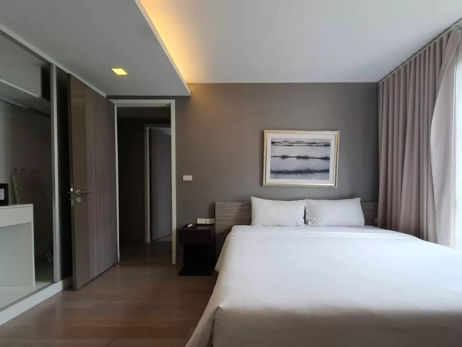 Bedroom, Bed in 18 Residence