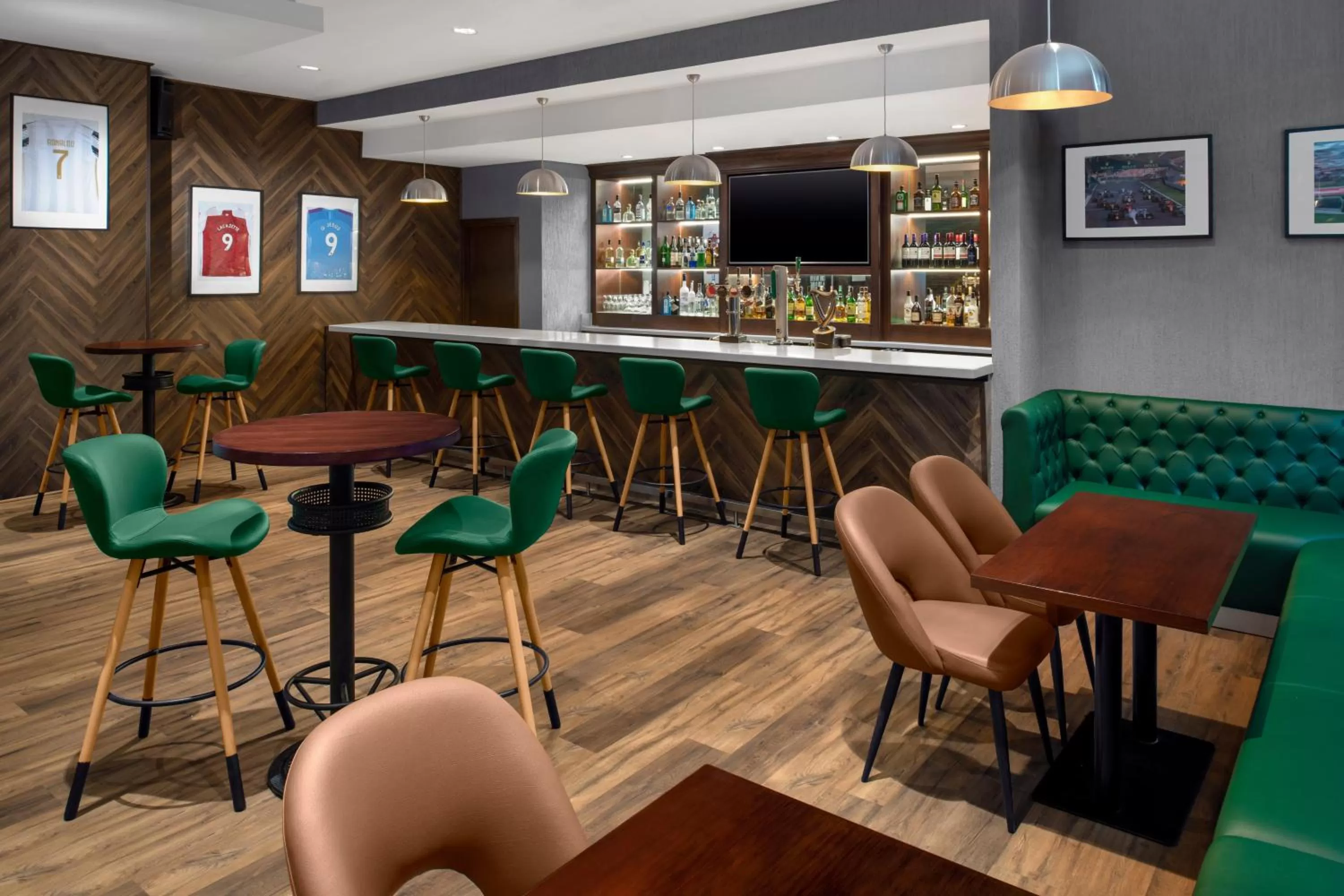 Lounge or bar in Holiday Inn Express Dubai, Jumeirah by IHG