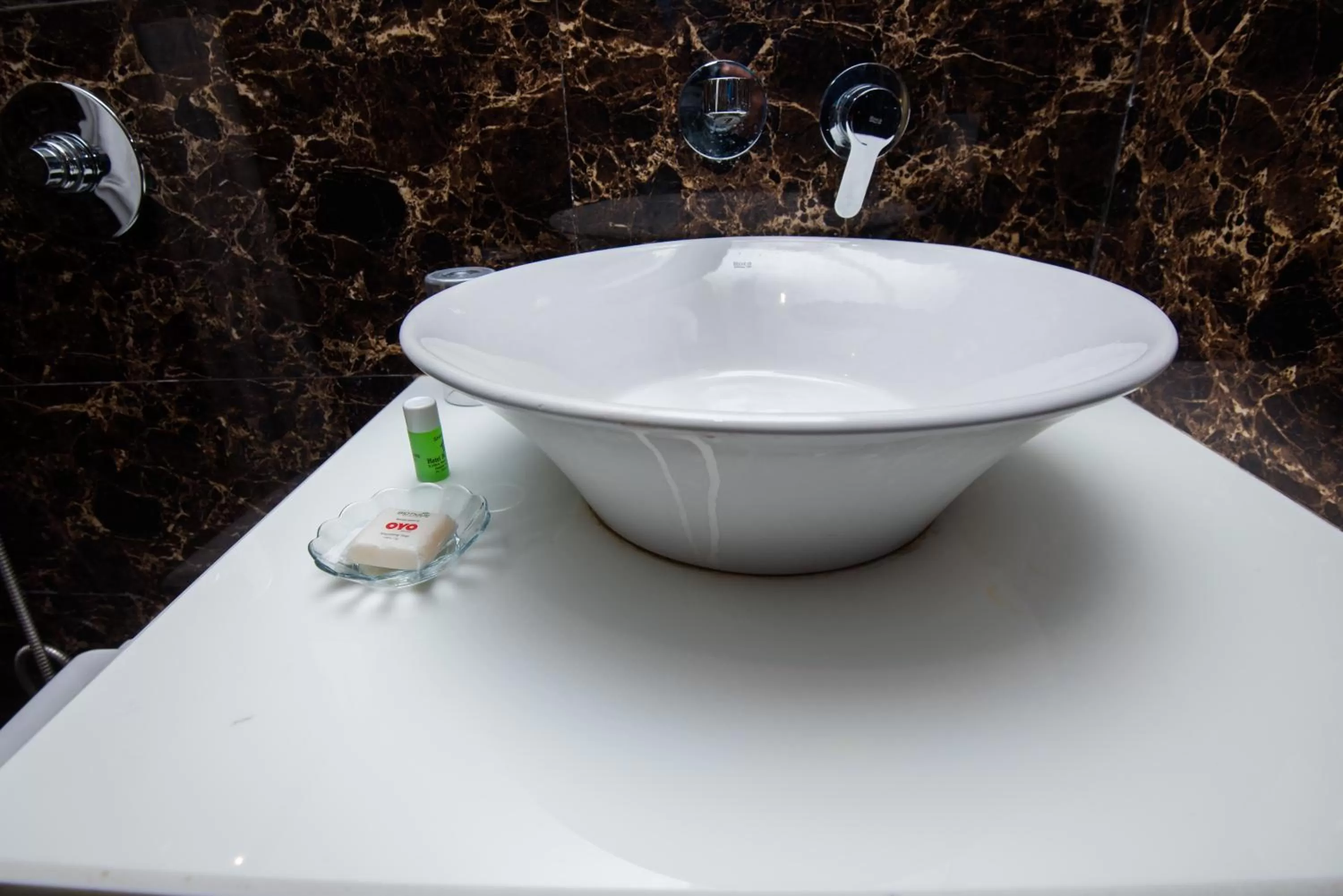 Bathroom in Hotel Heritage Inn at Assi Ghat