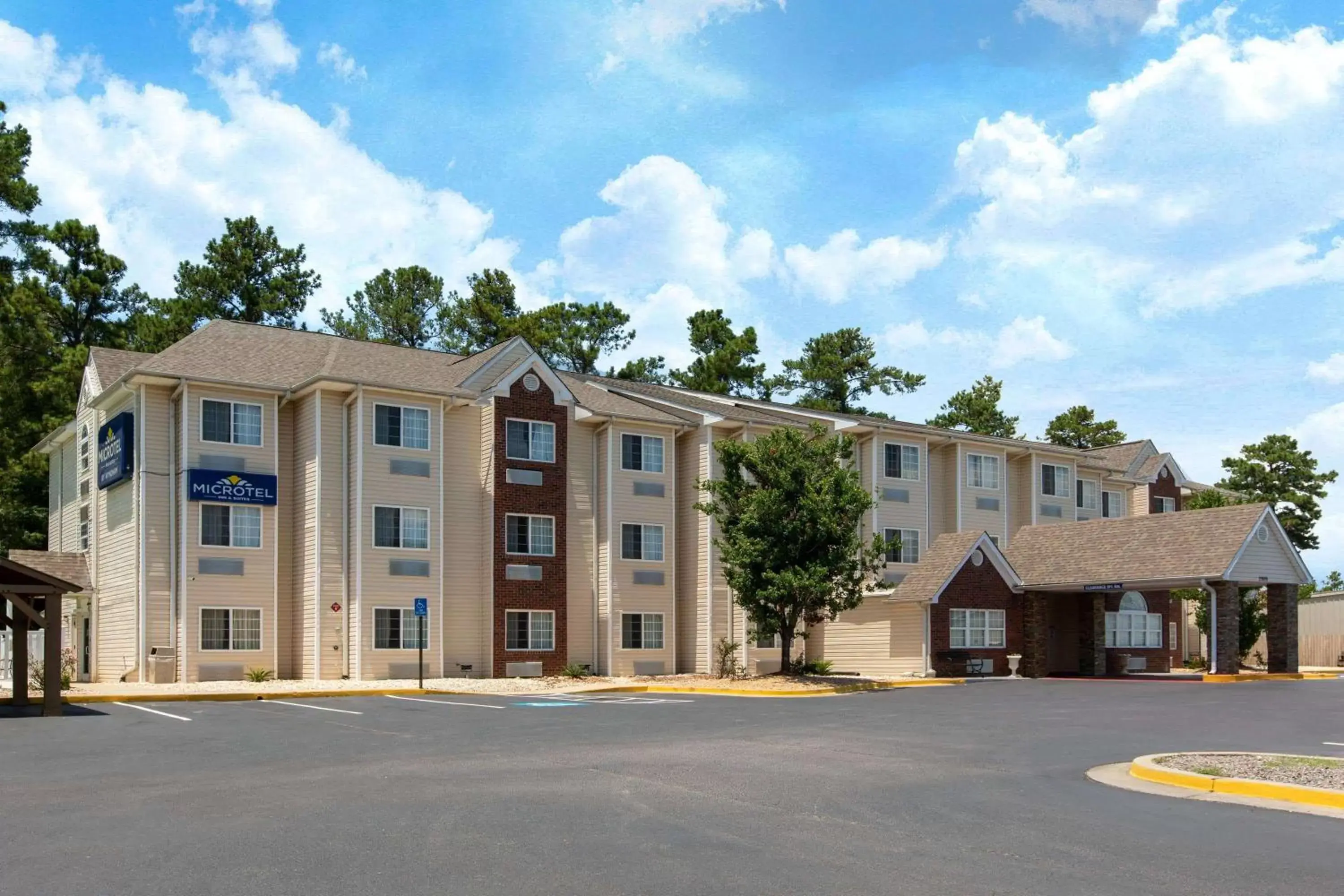 Property Building in Microtel Inn & Suites by Wyndham Augusta/Riverwatch