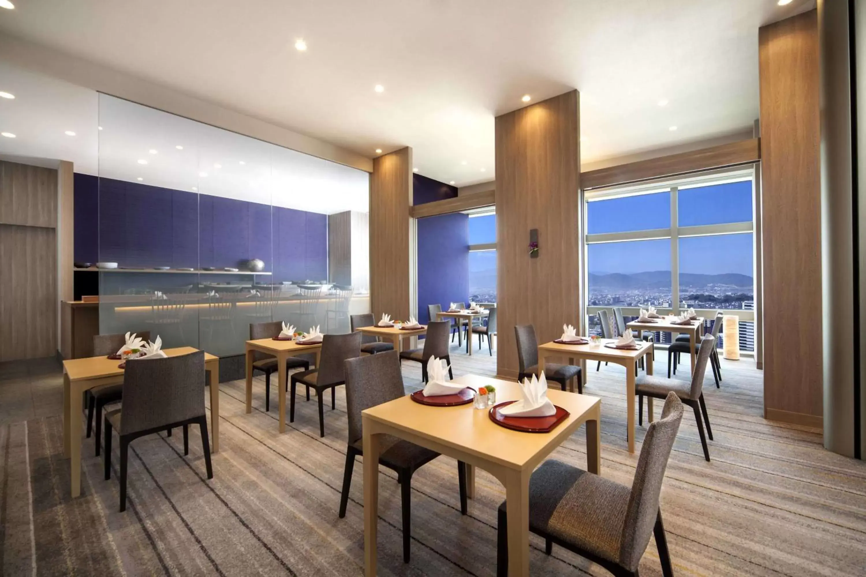 Dining area, Restaurant/Places to Eat in Hilton Fukuoka Sea Hawk