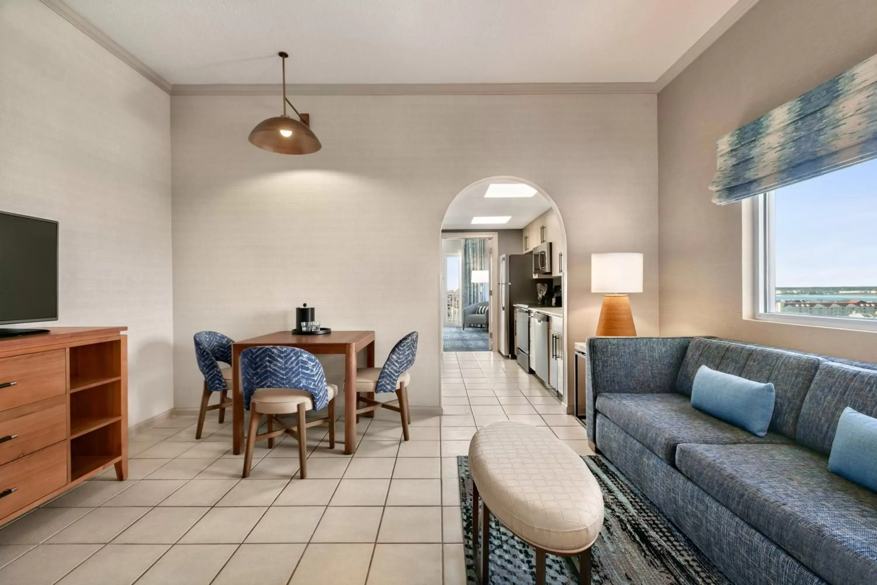 Bedroom, Seating Area in Holiday Inn & Suites Ocean City, an IHG Hotel