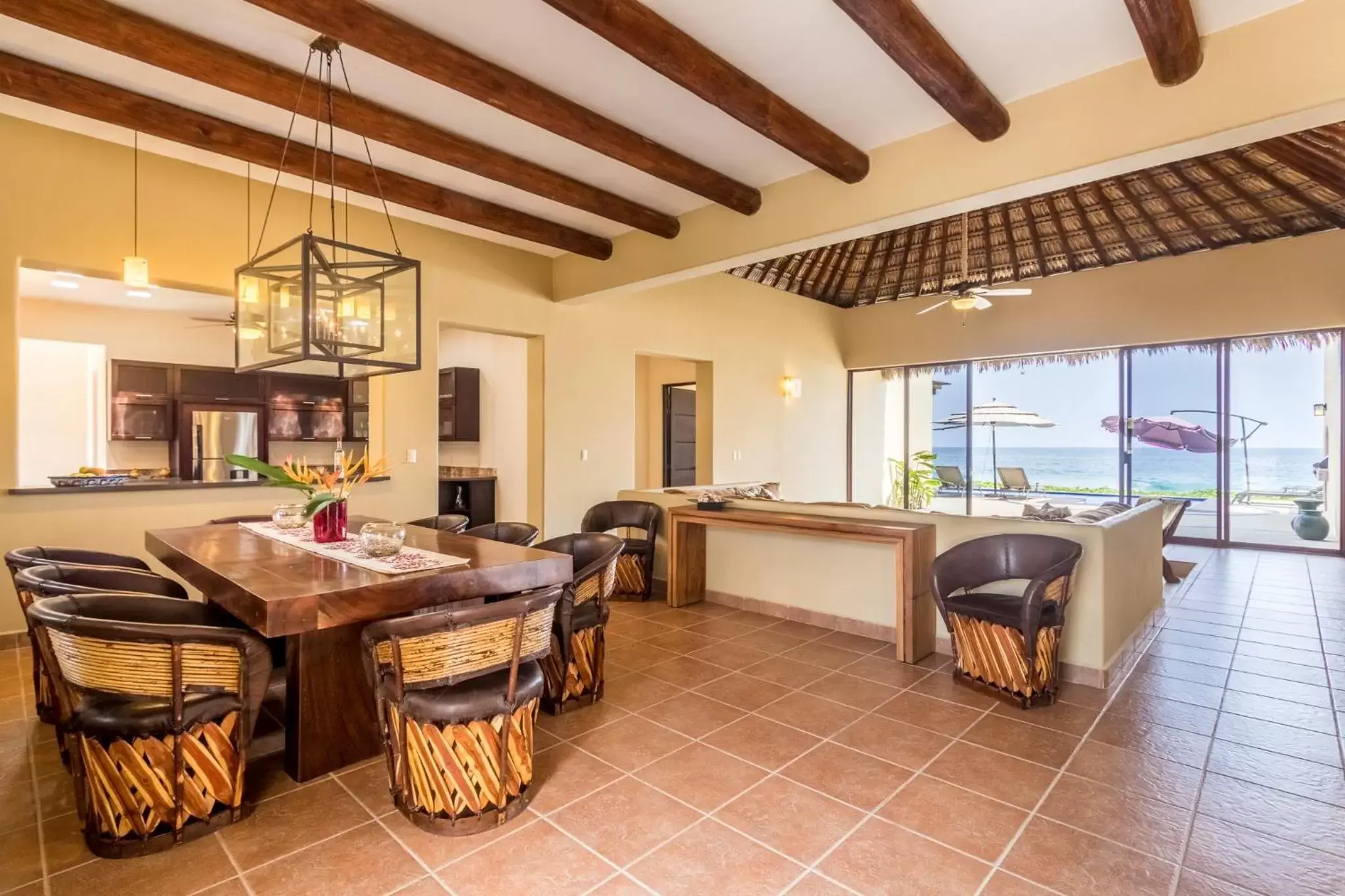 Dining Area in Vivo Resorts