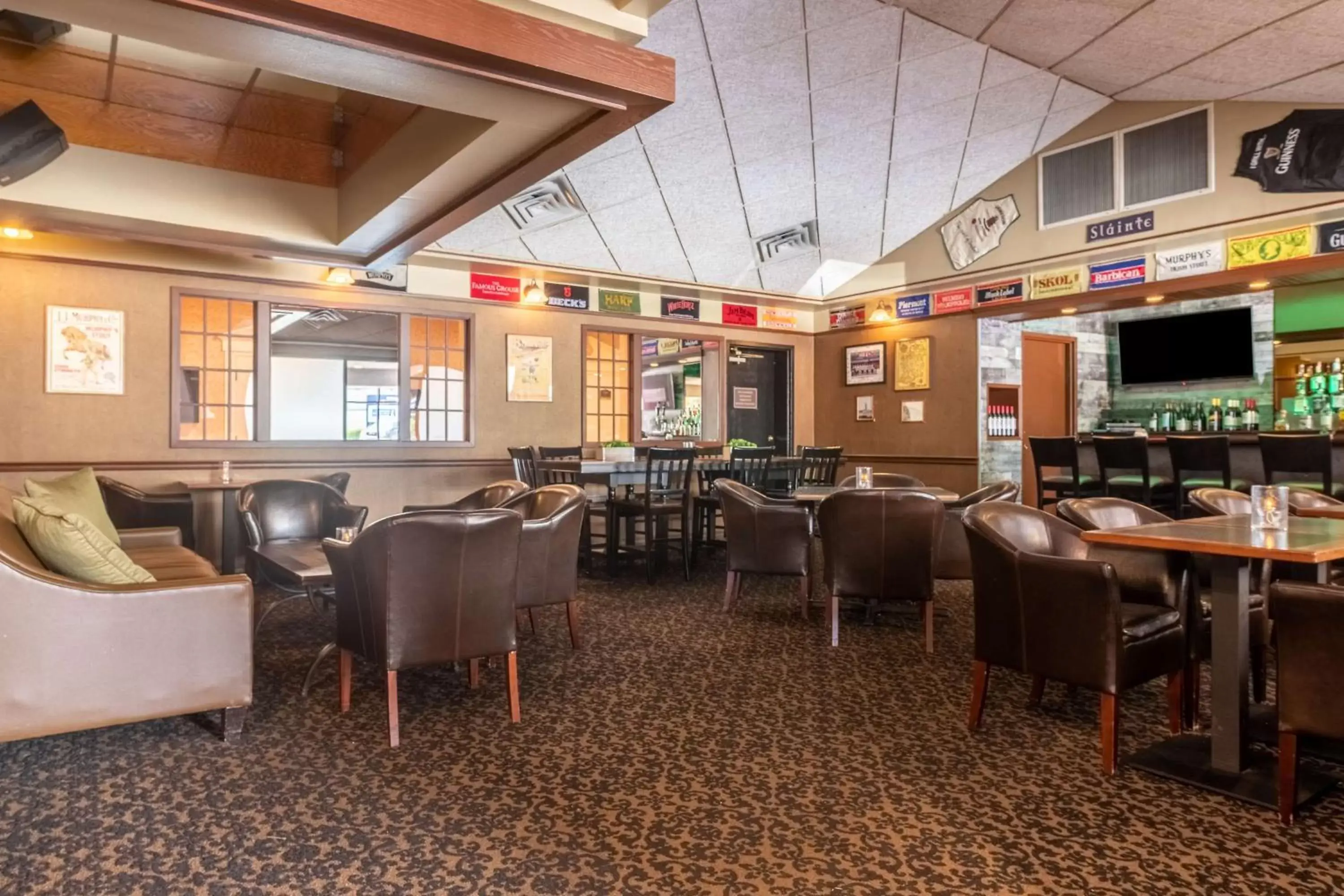 Lounge or bar, Restaurant/Places to Eat in Best Western Glengarry