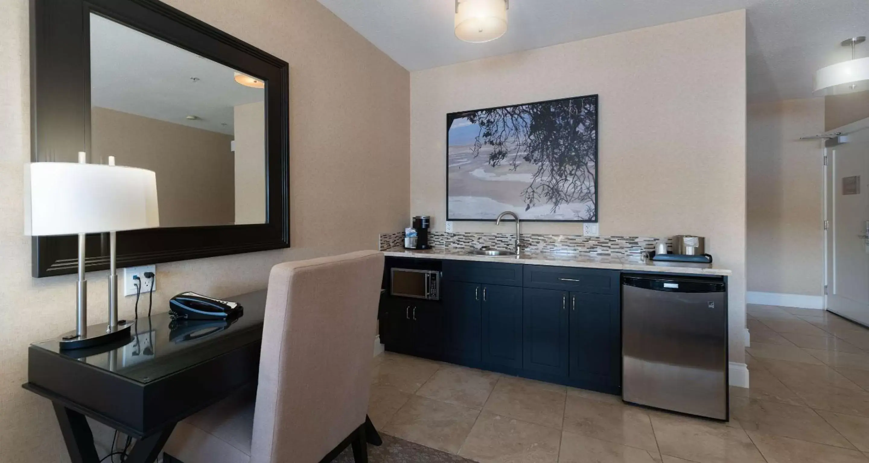 Bedroom, Kitchen/Kitchenette in Prestige Oceanfront Resort, WorldHotels Luxury