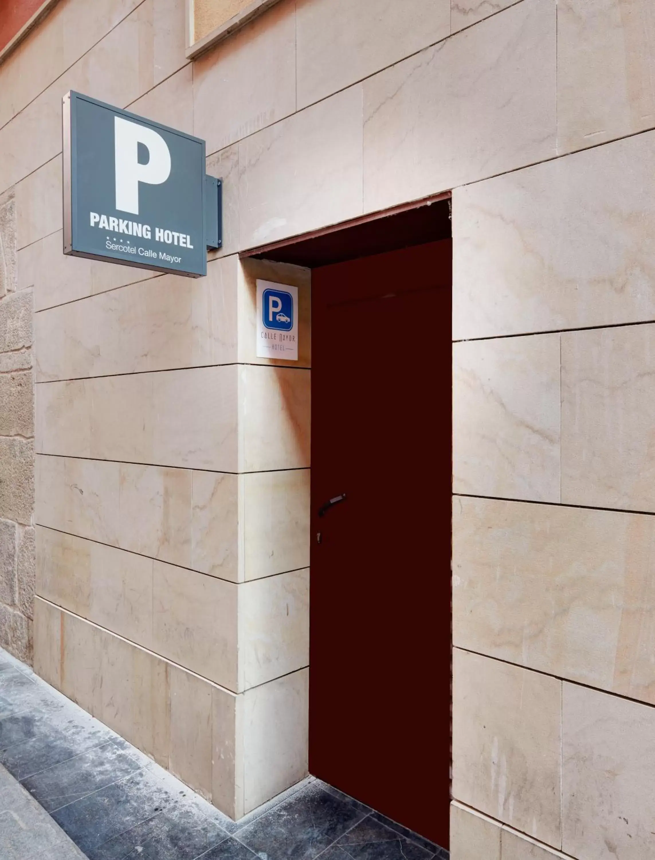 Parking in Sercotel Calle Mayor