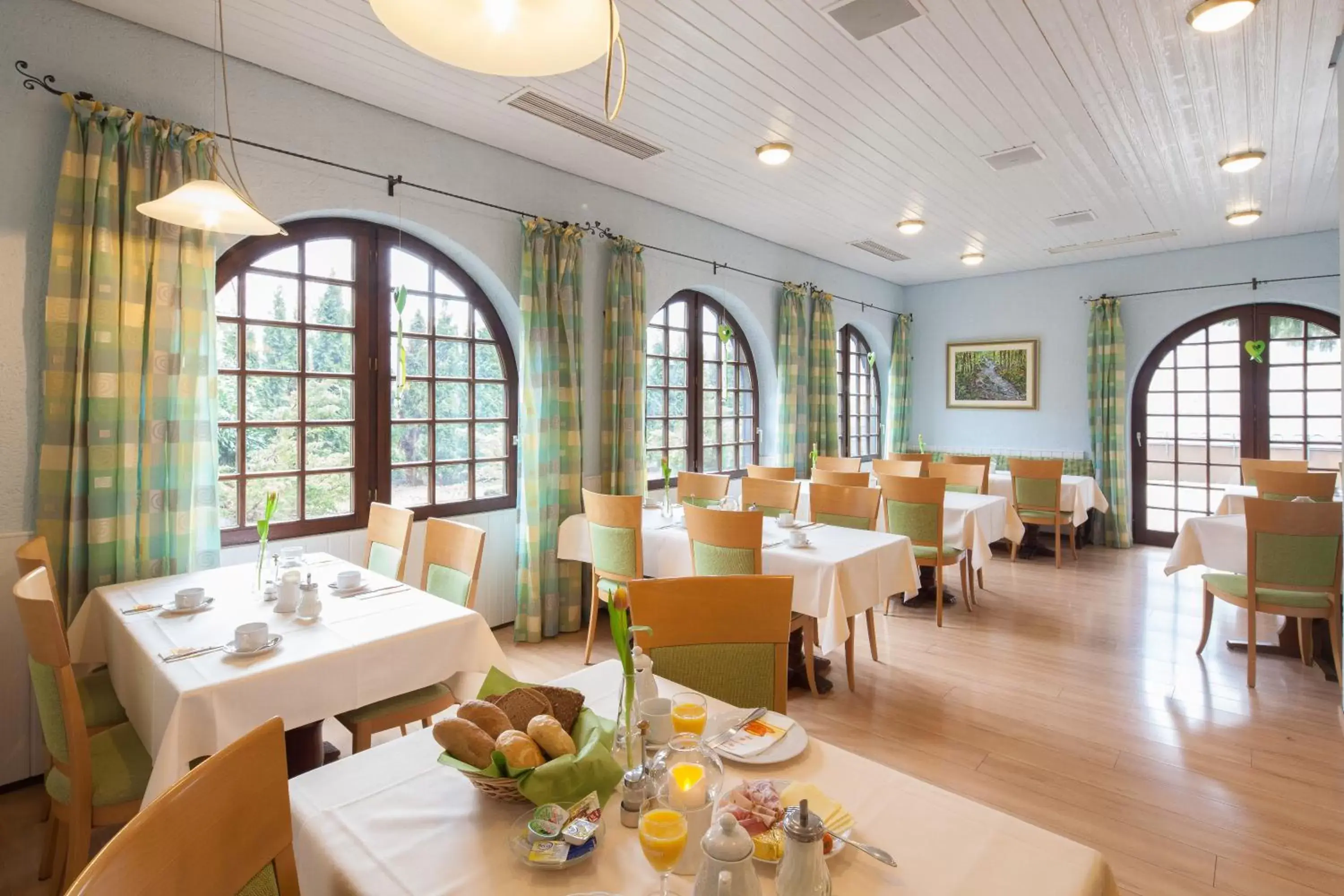 Restaurant/Places to Eat in Best Western Plus Schwarzwald Residenz