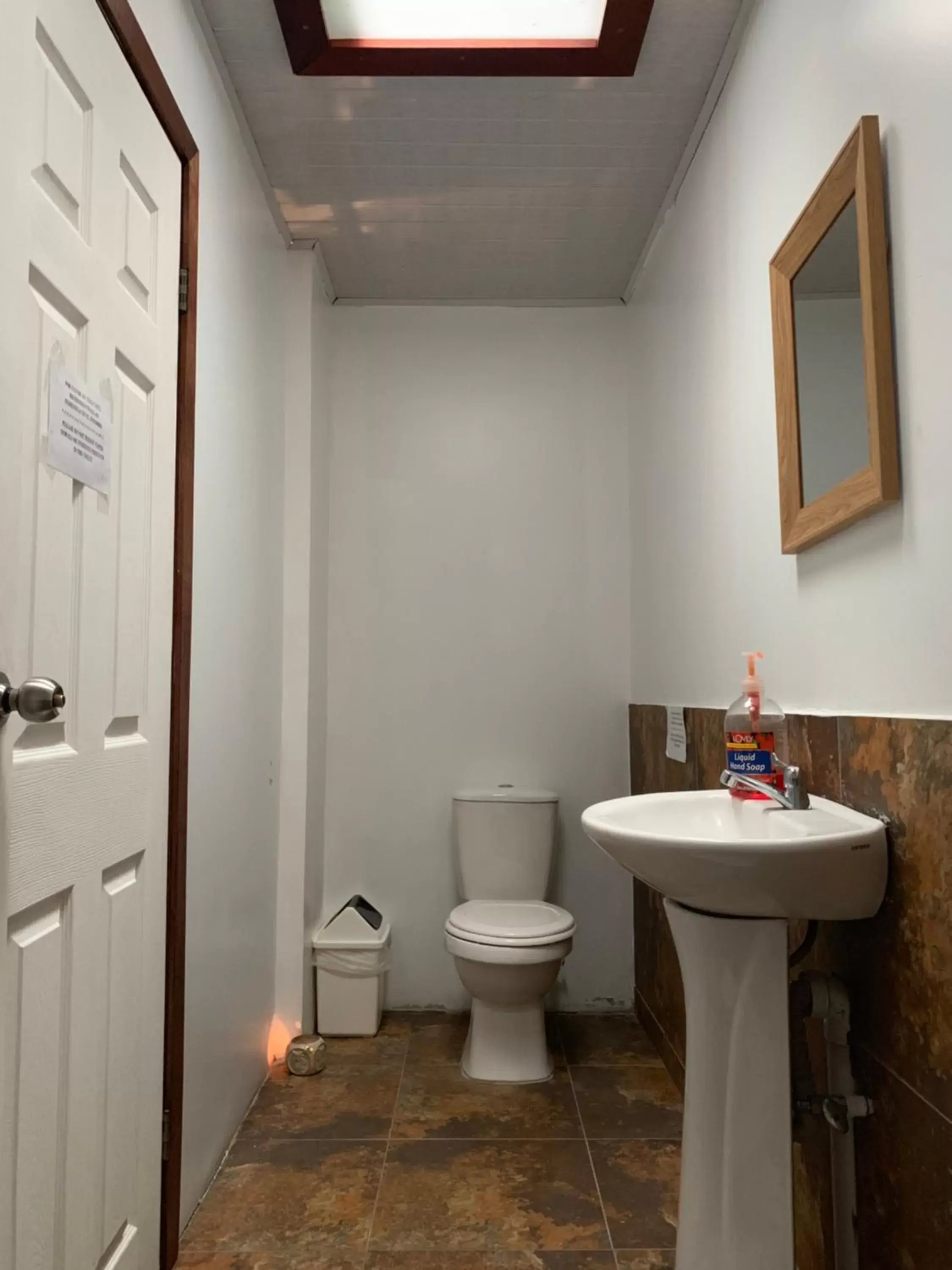 Toilet, Bathroom in Hotel Cortez Azul