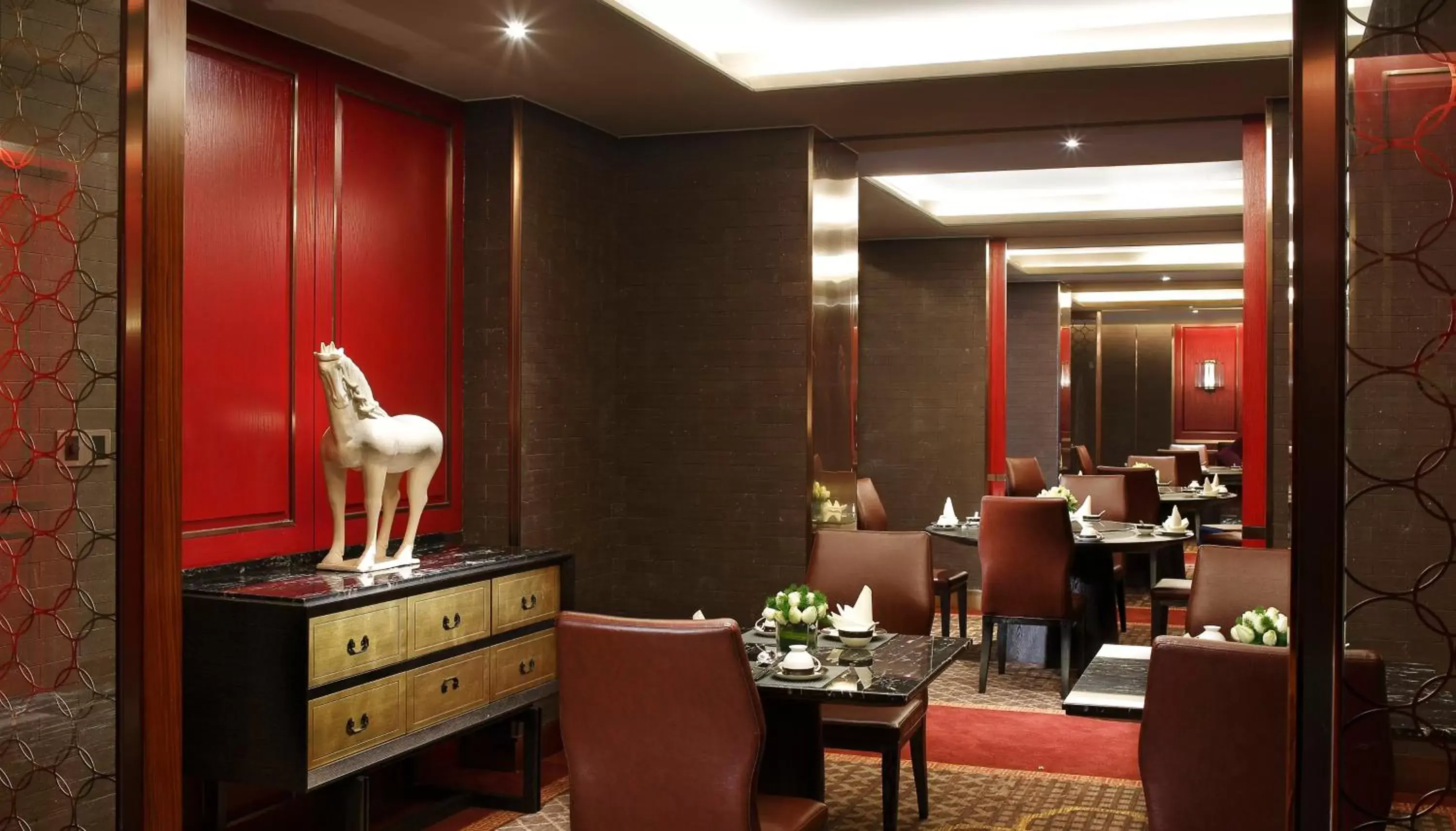 Restaurant/Places to Eat in Crowne Plaza Kunming City Centre, an IHG Hotel