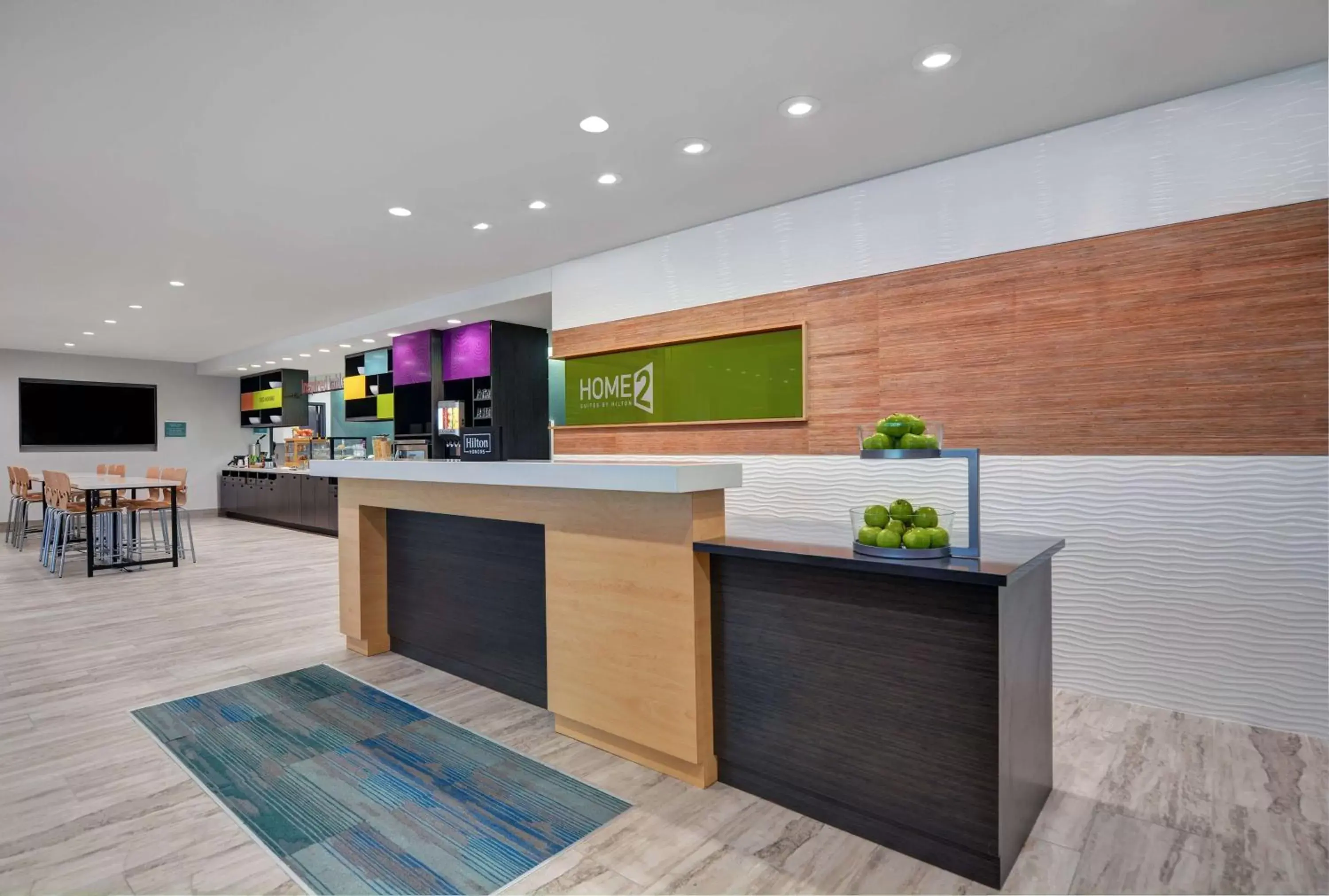 Breakfast, Lobby/Reception in Home2 Suites By Hilton Bentonville Rogers