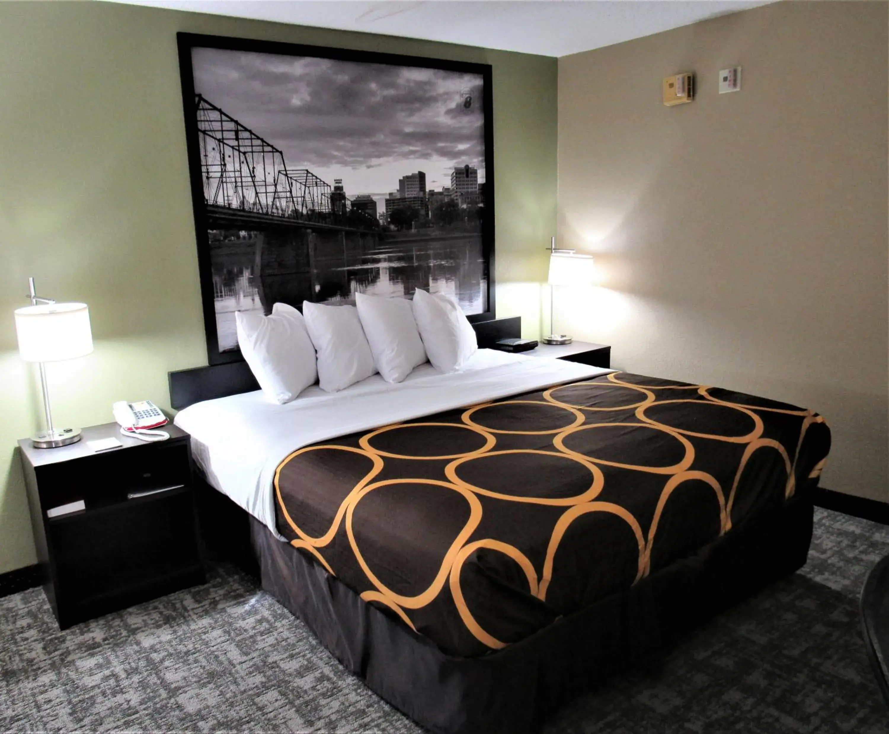 Bed in Super 8 by Wyndham New Cumberland