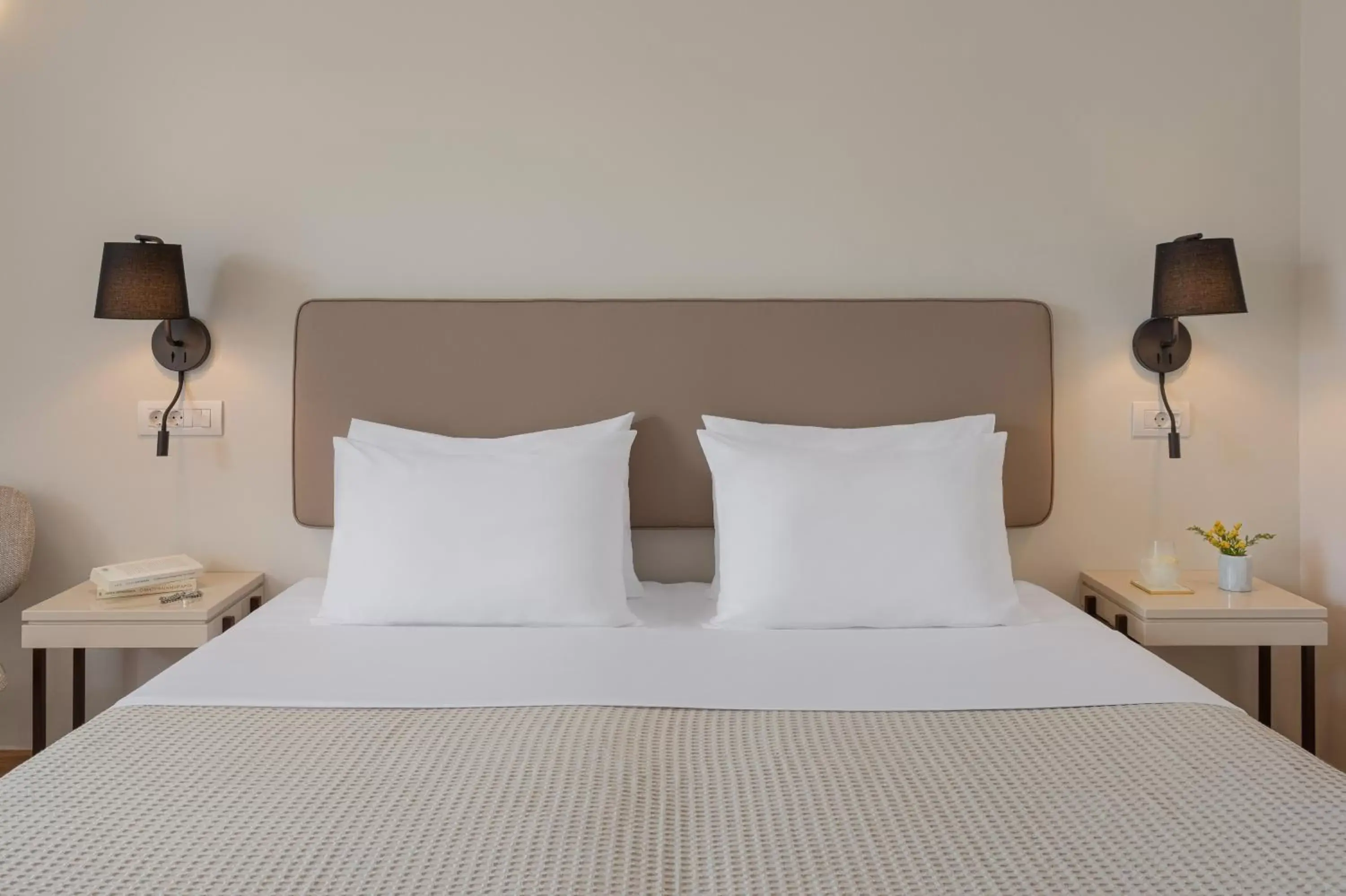 Bed in Preveza City Comfort Hotel