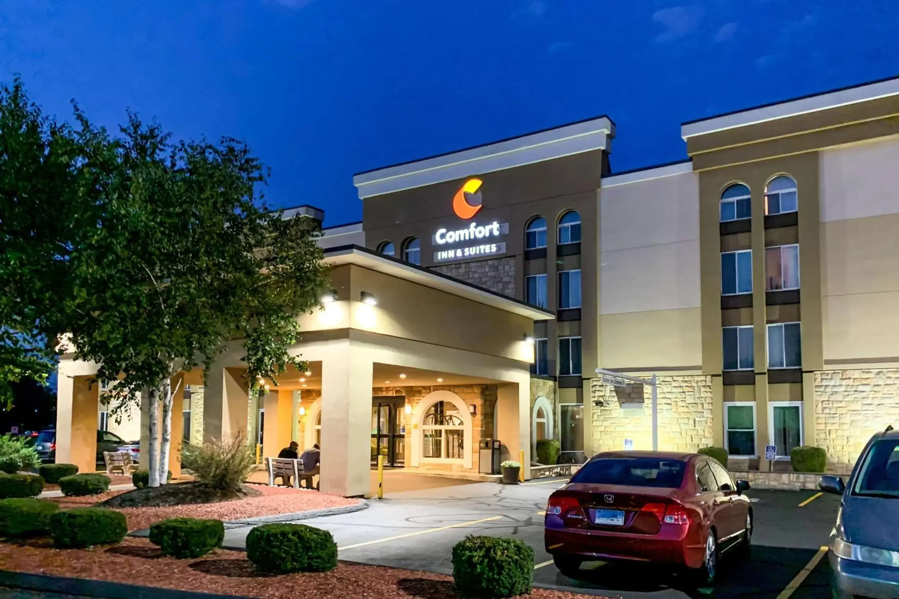 Property building in Comfort Inn and Suites East Hartford