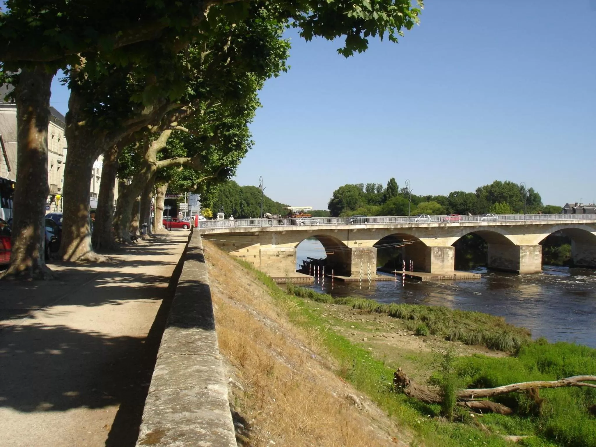 Hiking in Best Western Hôtel De France