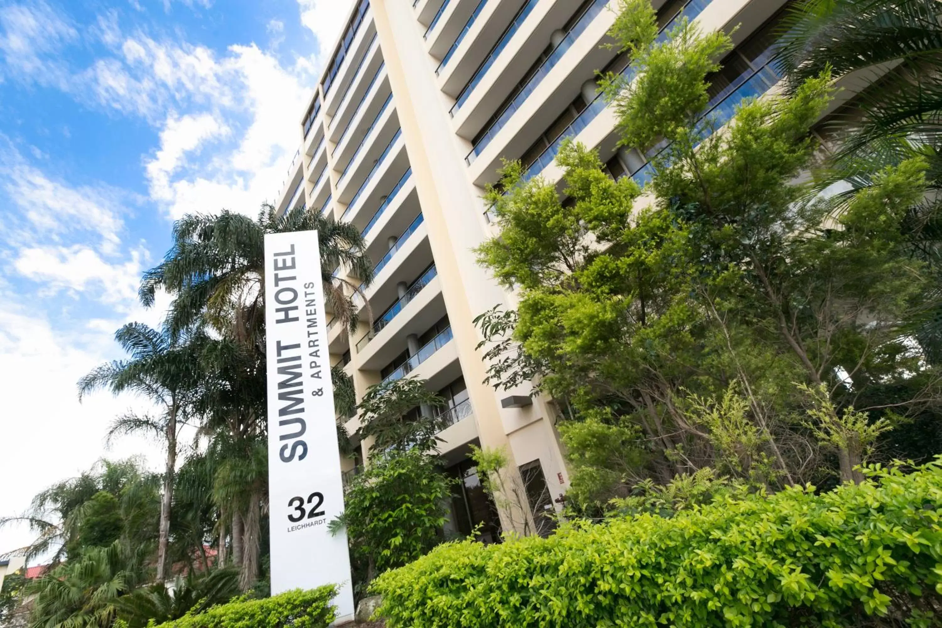 Facade/entrance, Property Building in Summit Apartments