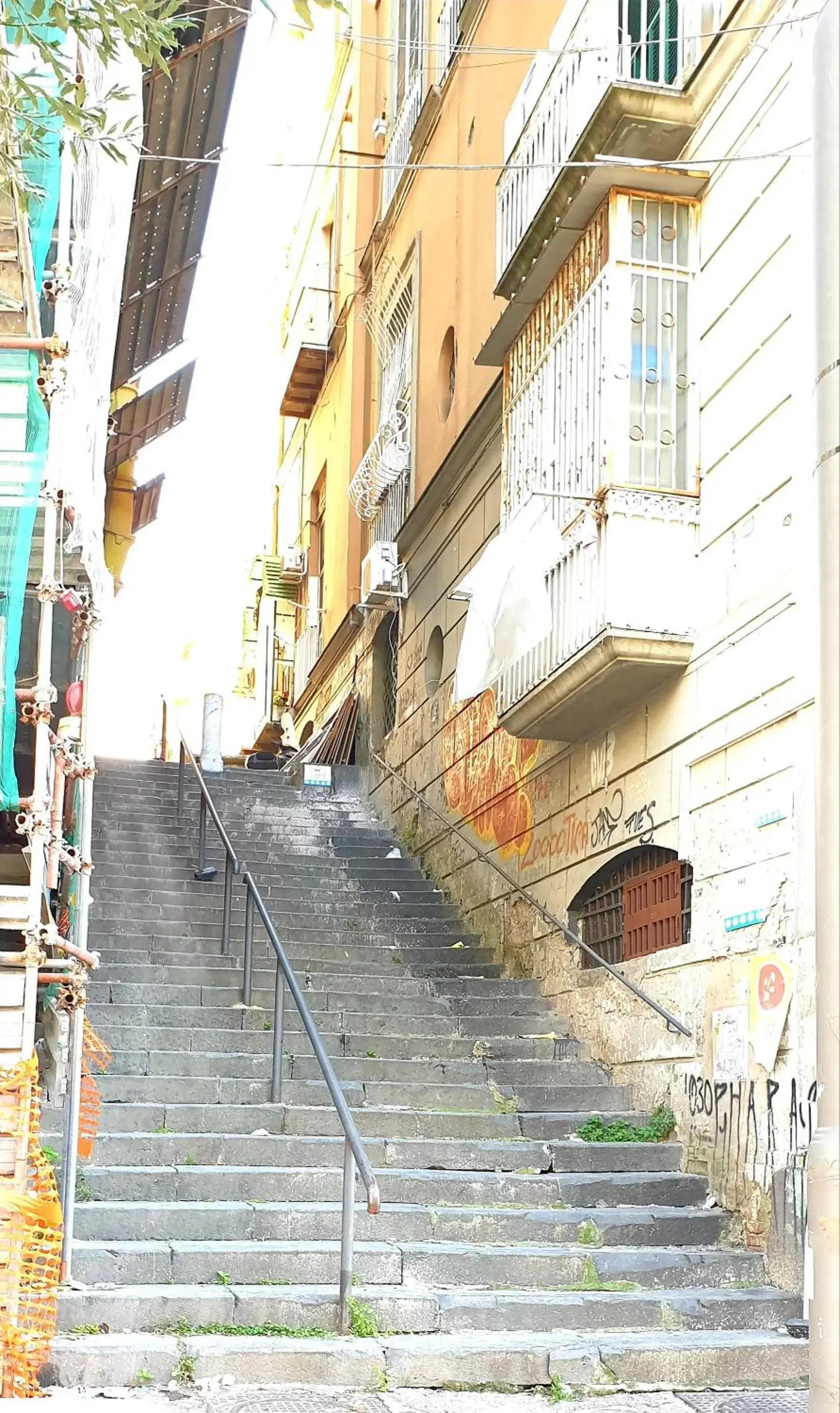Facade/entrance in B&B Napoli Città