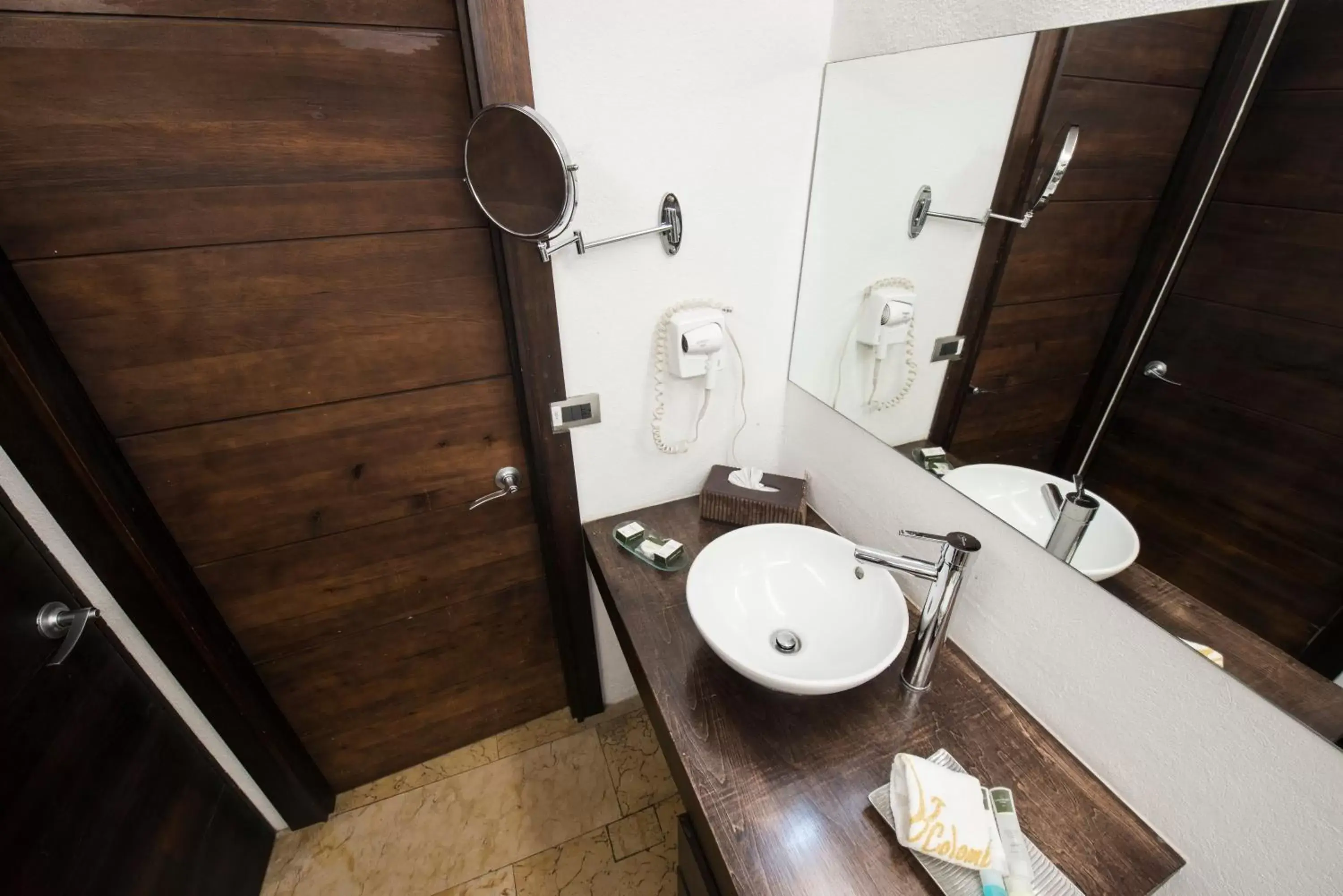 Toilet, Bathroom in Colombe Hotel Boutique