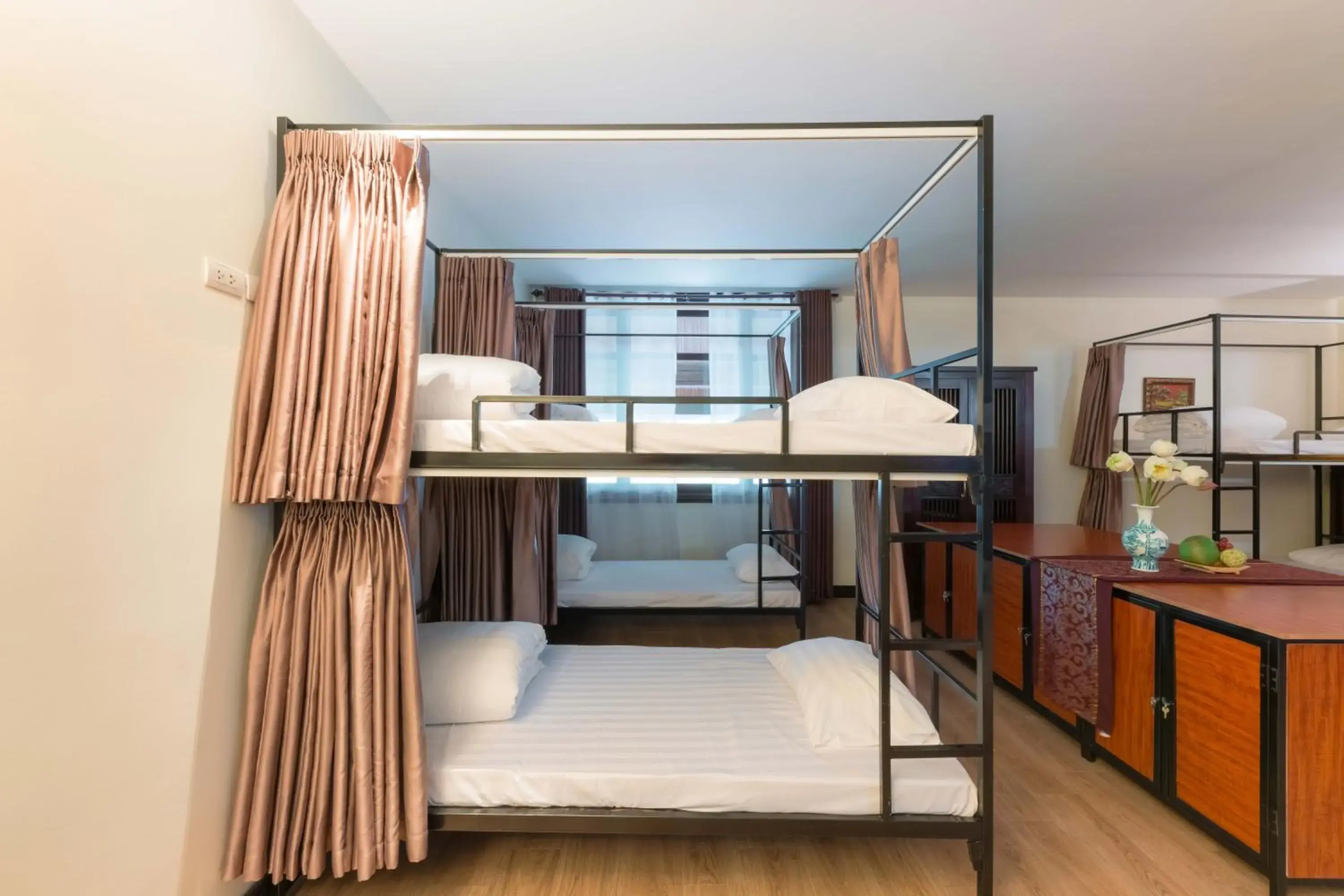 Bunk Bed in Bai Dinh Hotel