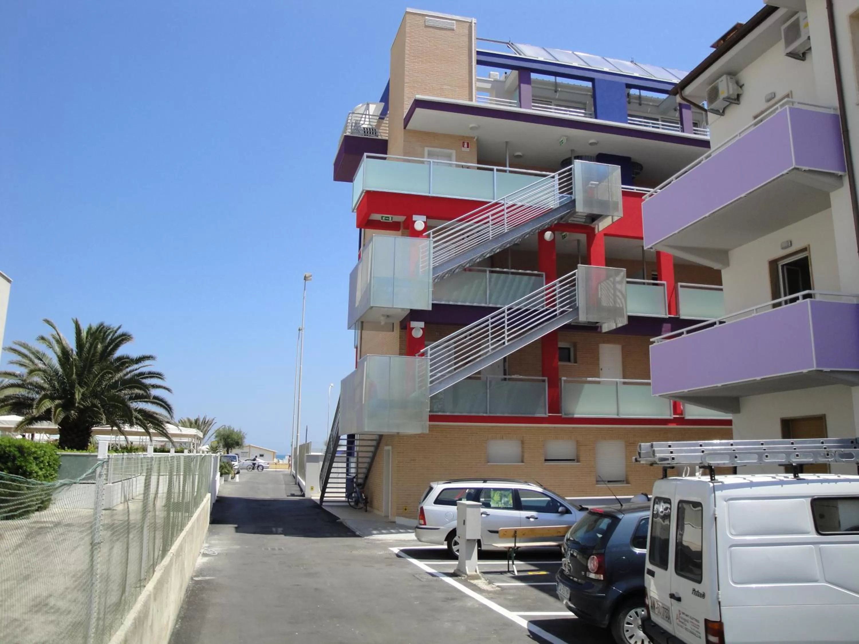 Property building in Residence La Nave