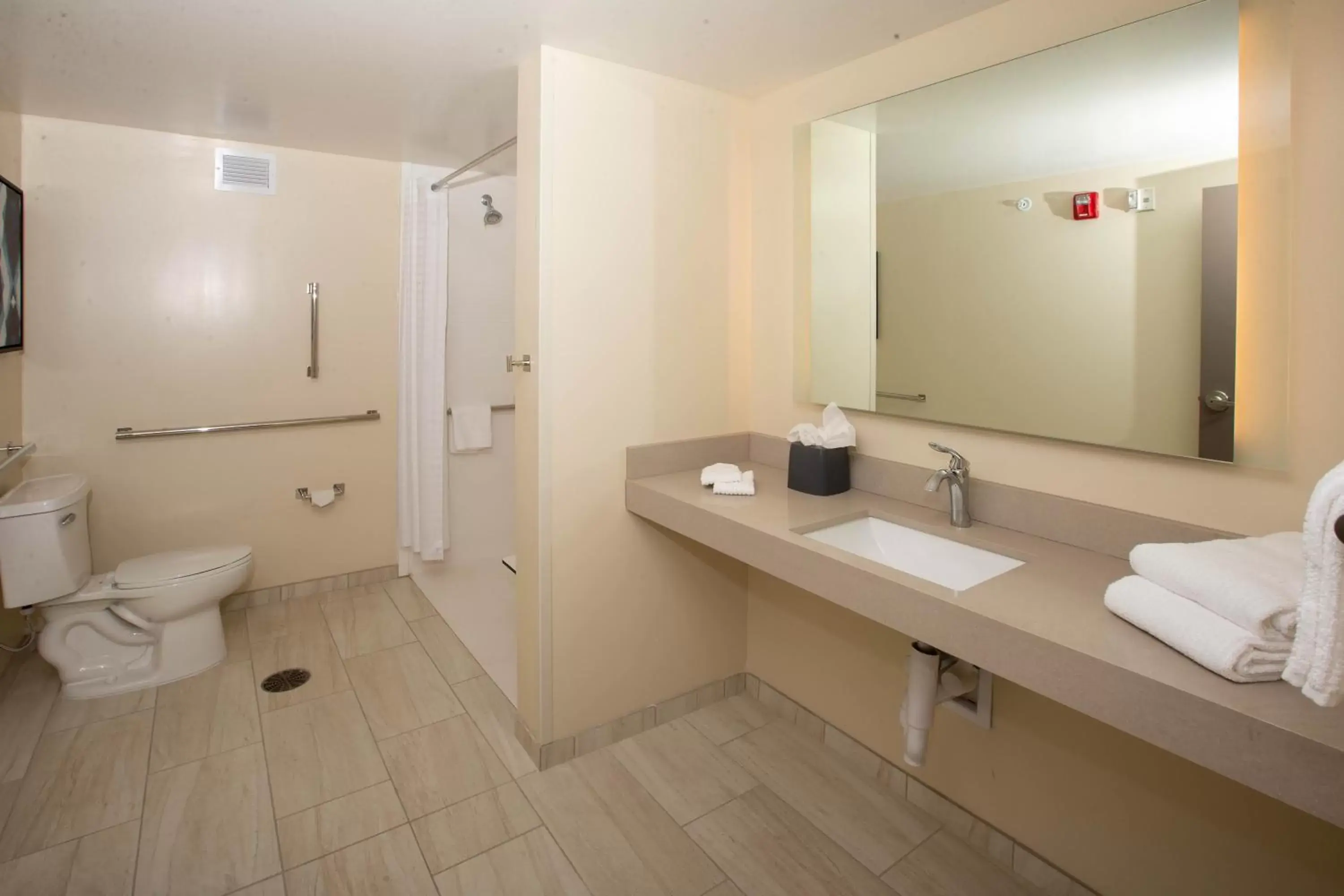 Bathroom in Candlewood Suites - Cleveland South - Independence by IHG Bathroom in Candlewood Suites - Cleveland South - Independence by IHG