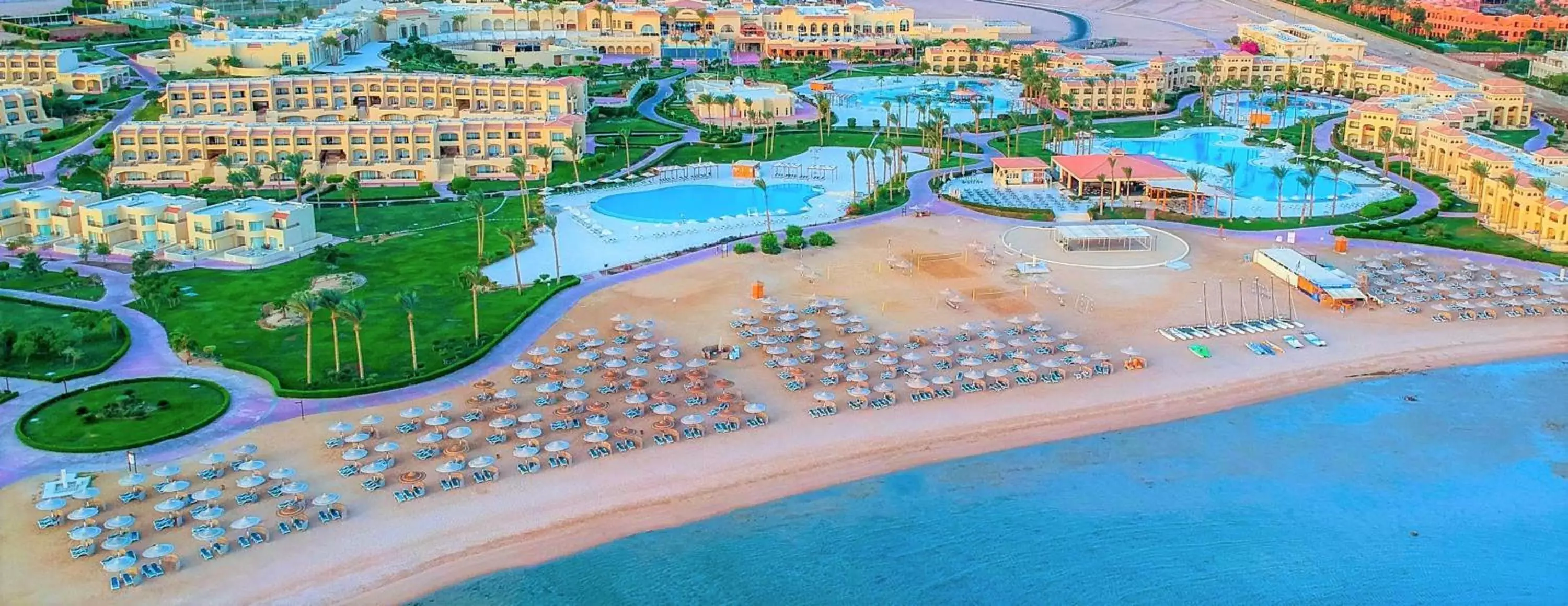 Bird's eye view, Bird's-eye View in Cleopatra Luxury Resort Makadi Bay