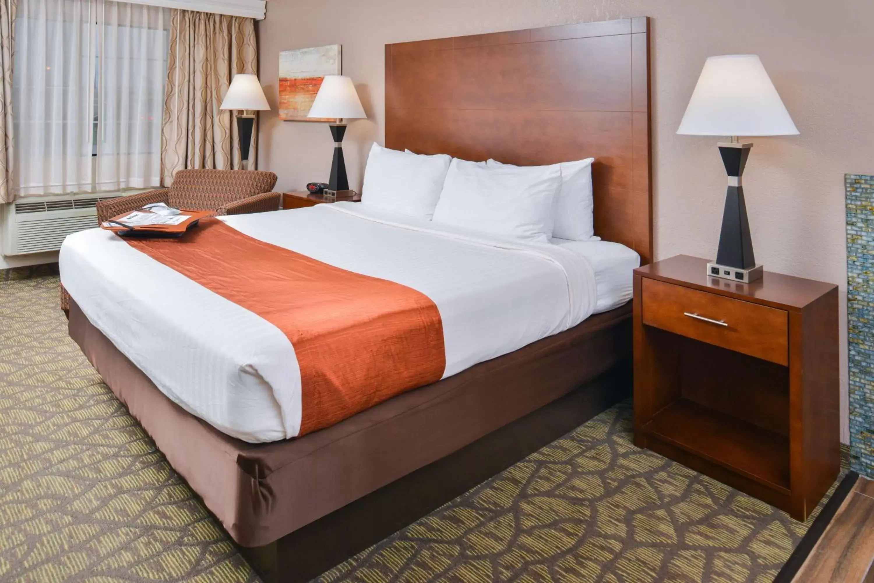Photo of the whole room, Bed in Best Western of Hartland Photo of the whole room, Bed in Best Western of Hartland
