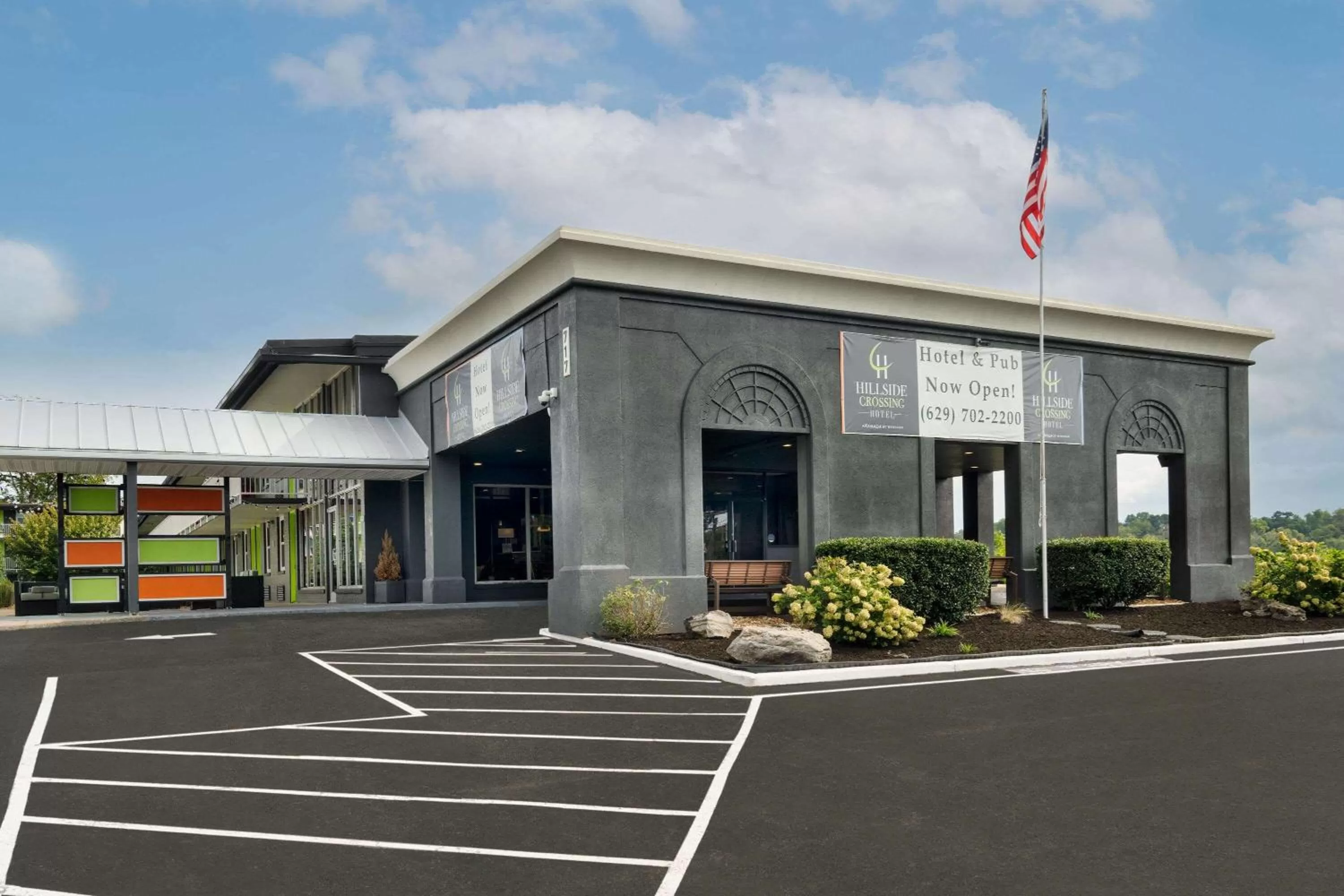 Property building in Hillside Crossing Nashville a Ramada by Wyndham