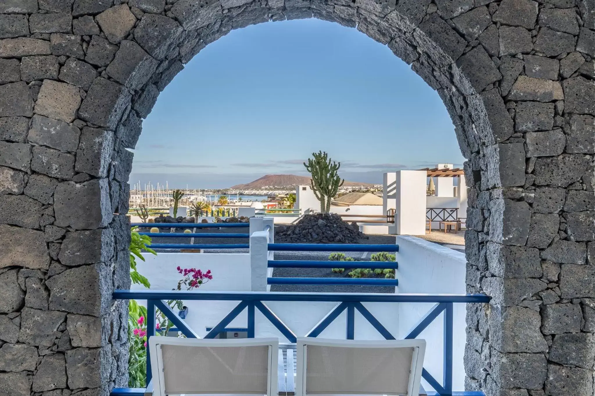 View (from property/room), Balcony/Terrace in Hotel LIVVO Volcán Lanzarote