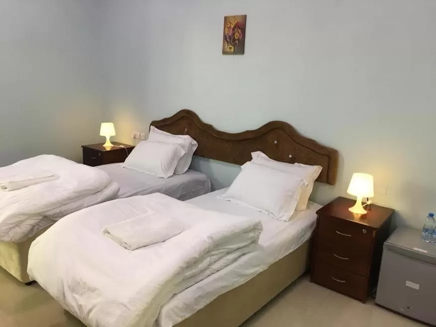 Bedroom, Bed in Ibra Plaza Hotel