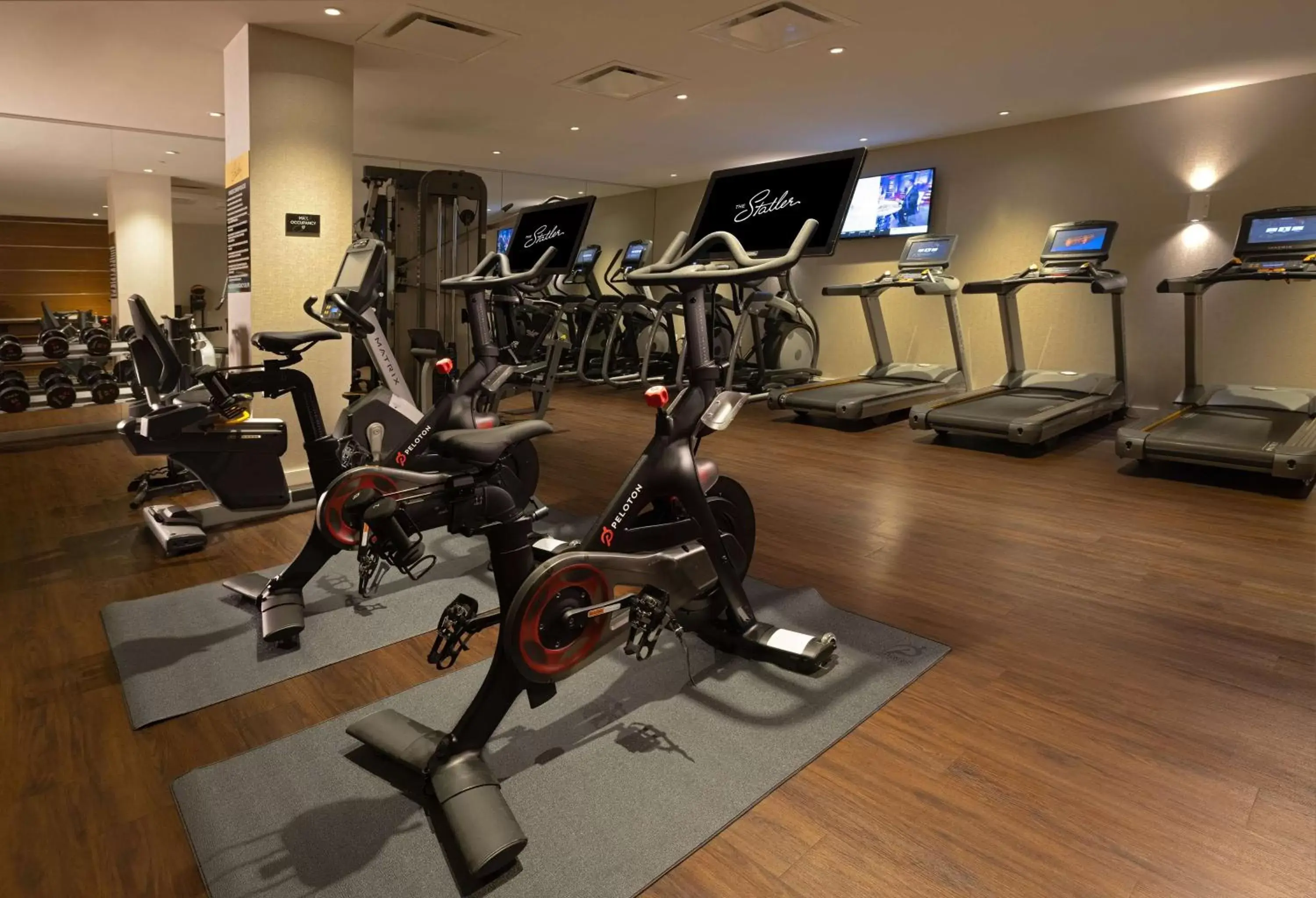 Fitness centre/facilities in The Statler Dallas, Curio Collection By Hilton Fitness centre/facilities in The Statler Dallas, Curio Collection By Hilton