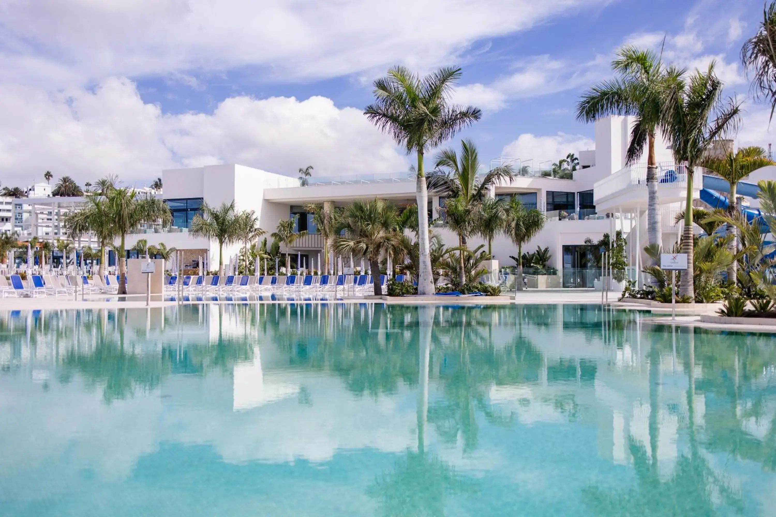 Swimming Pool in Servatur Puerto Azul