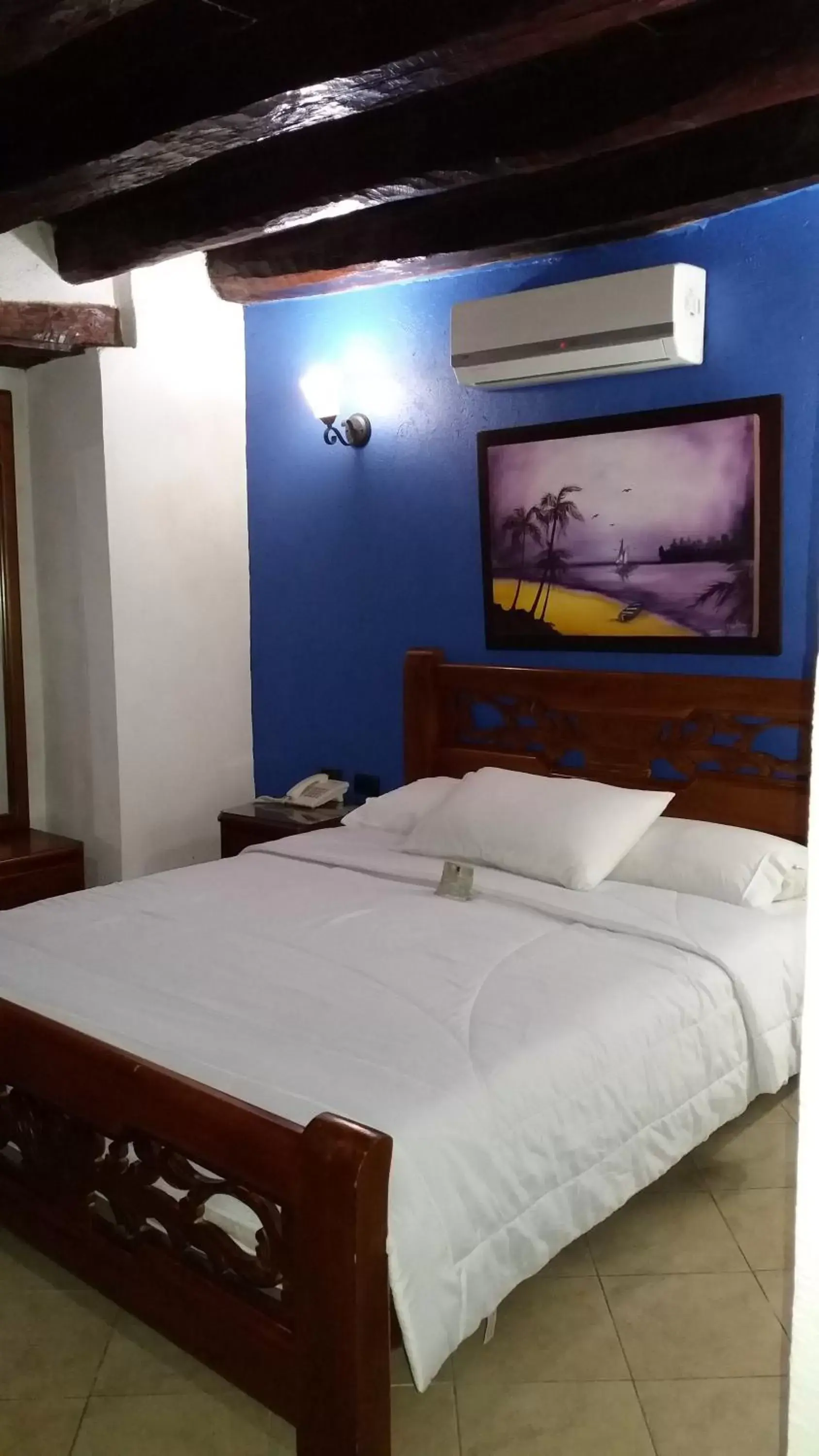 Photo of the whole room, Bed in Hotel Don Pedro De Heredia