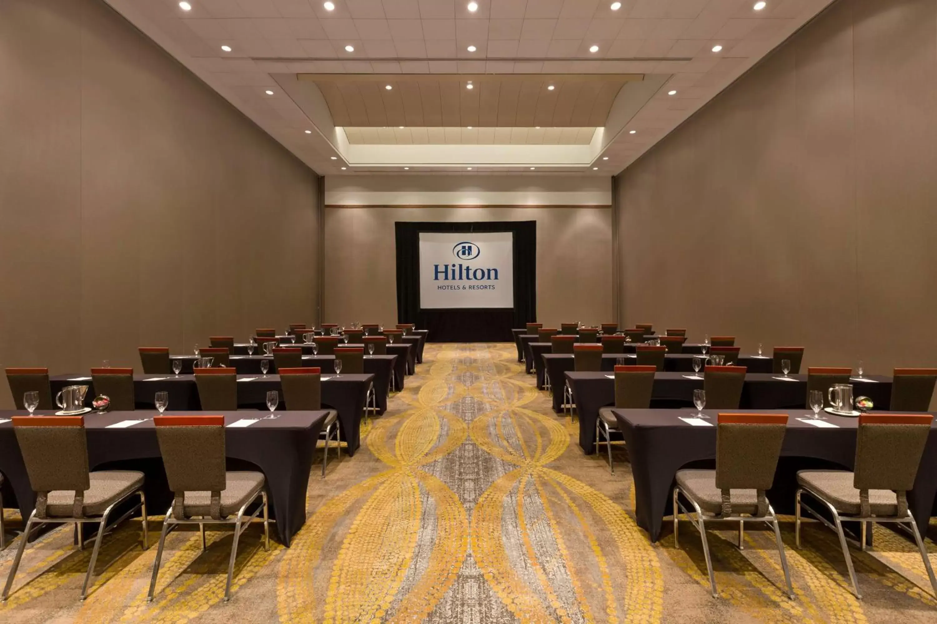 Meeting/conference room in Hilton Baltimore BWI Airport