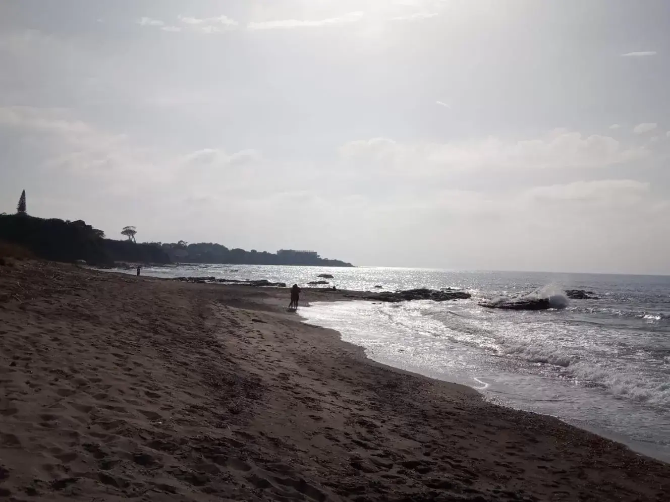 Nearby landmark, Beach in Stanza in Villa con giardino vista mare