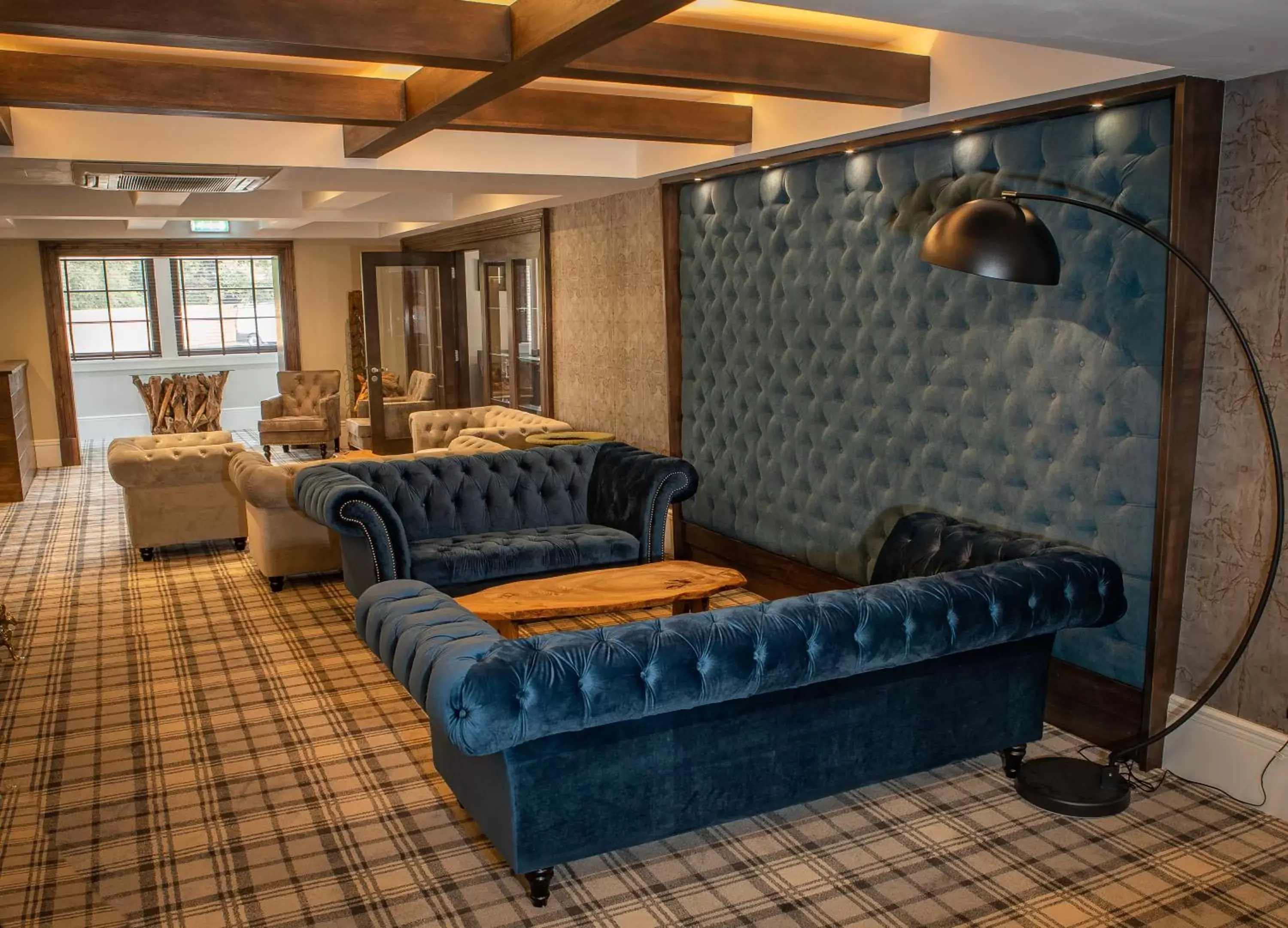 Living room, Seating Area in Crowwood Hotel and Alba Restaurant