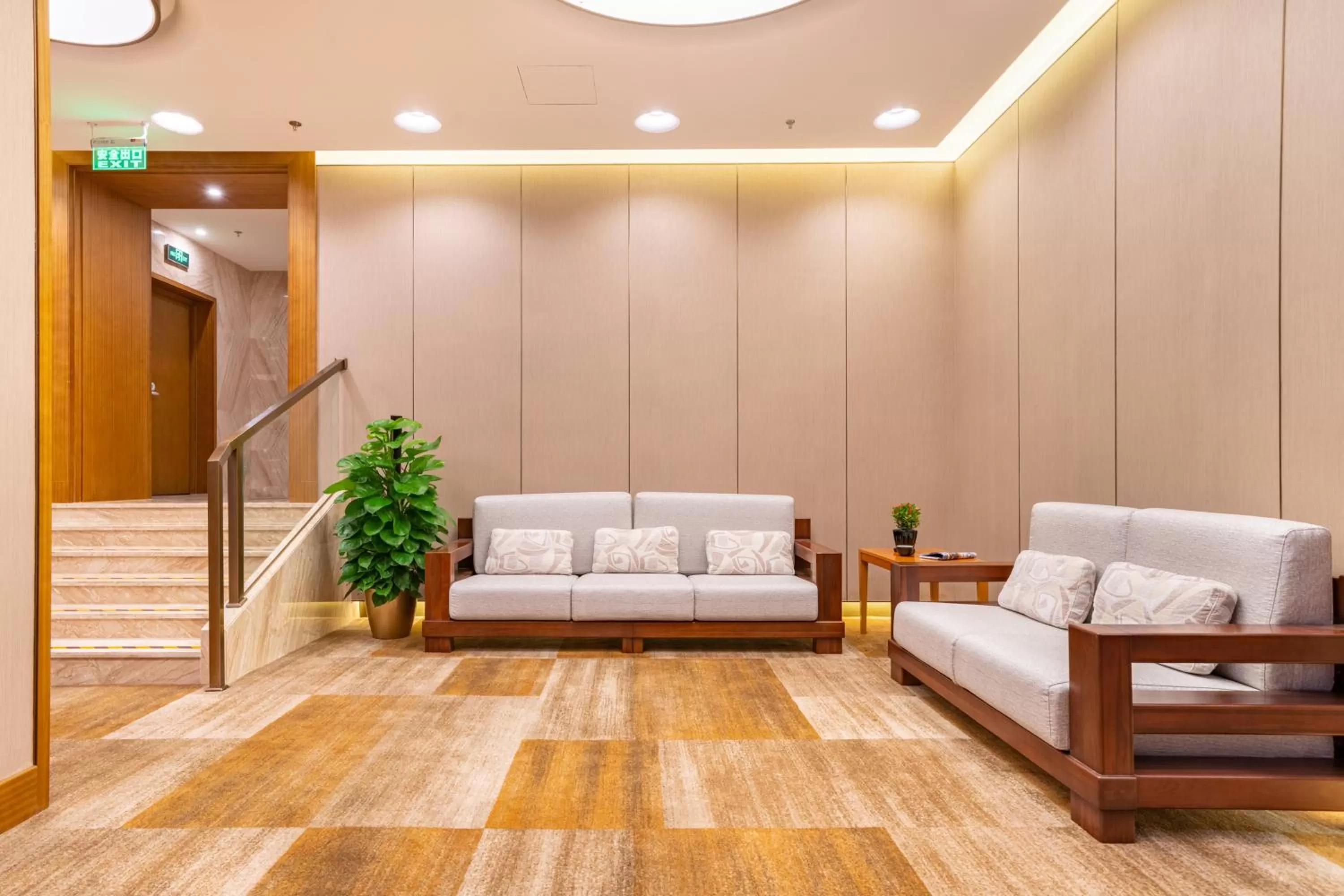 Meeting/conference room in Holiday Inn Express Beijing Huacai by IHG