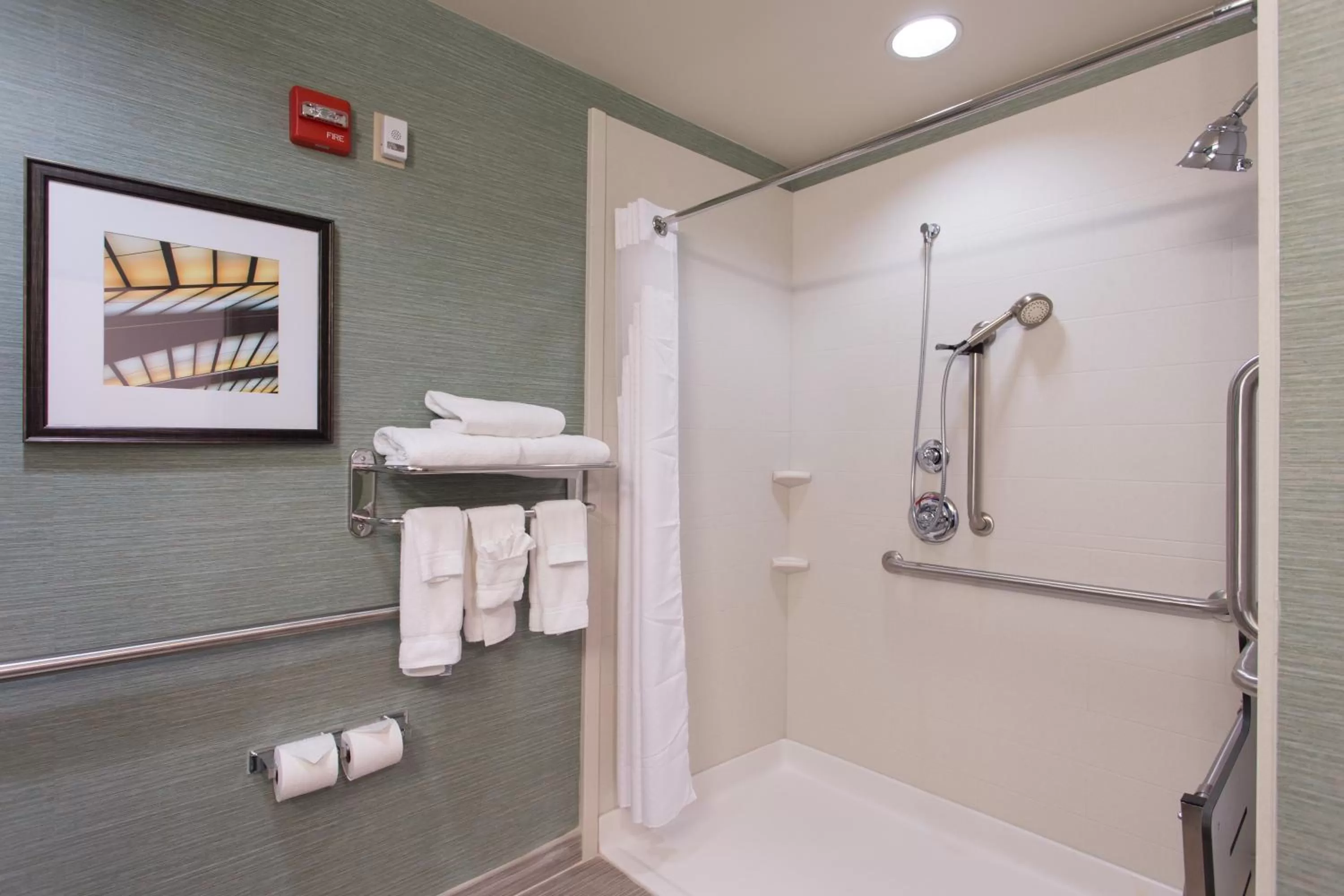 Bathroom in Holiday Inn Texarkana Arkansas Convention Center by IHG